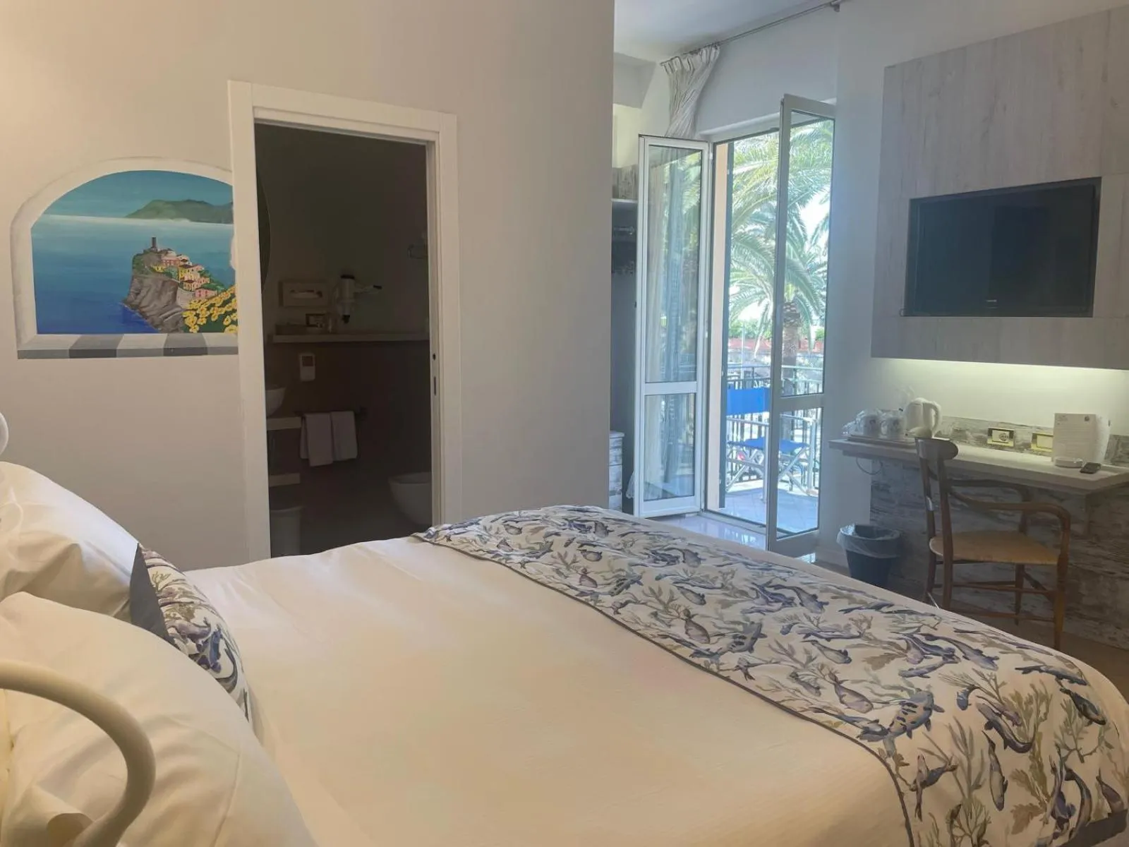 Bed in Piccolo Hotel