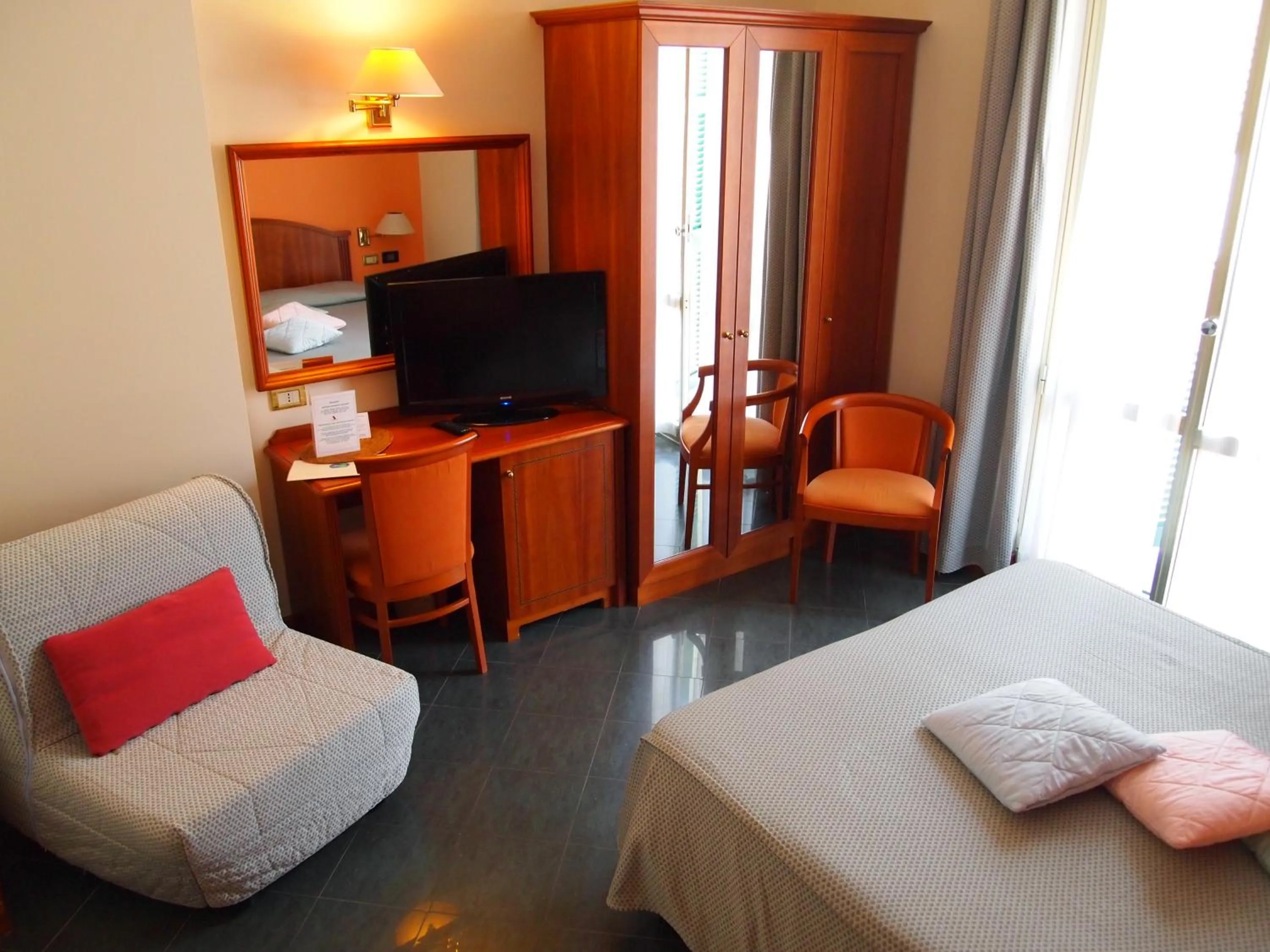 Bedroom, Bed in Piccolo Hotel