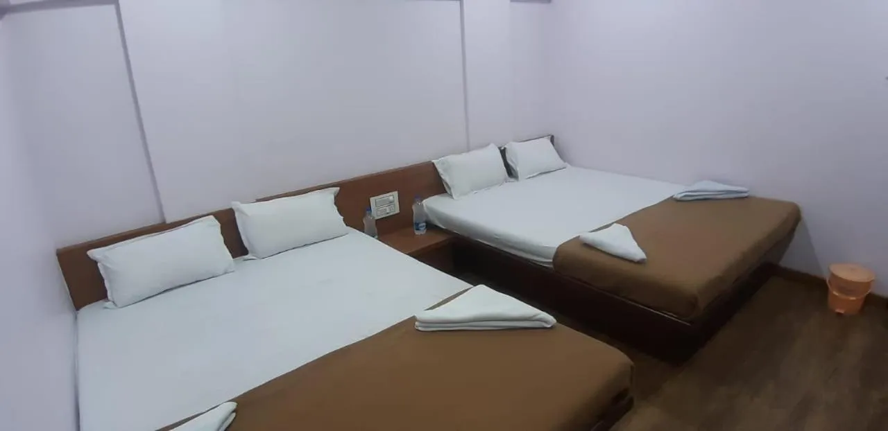 People, Bed in Rajhuns Deluxe Lodging