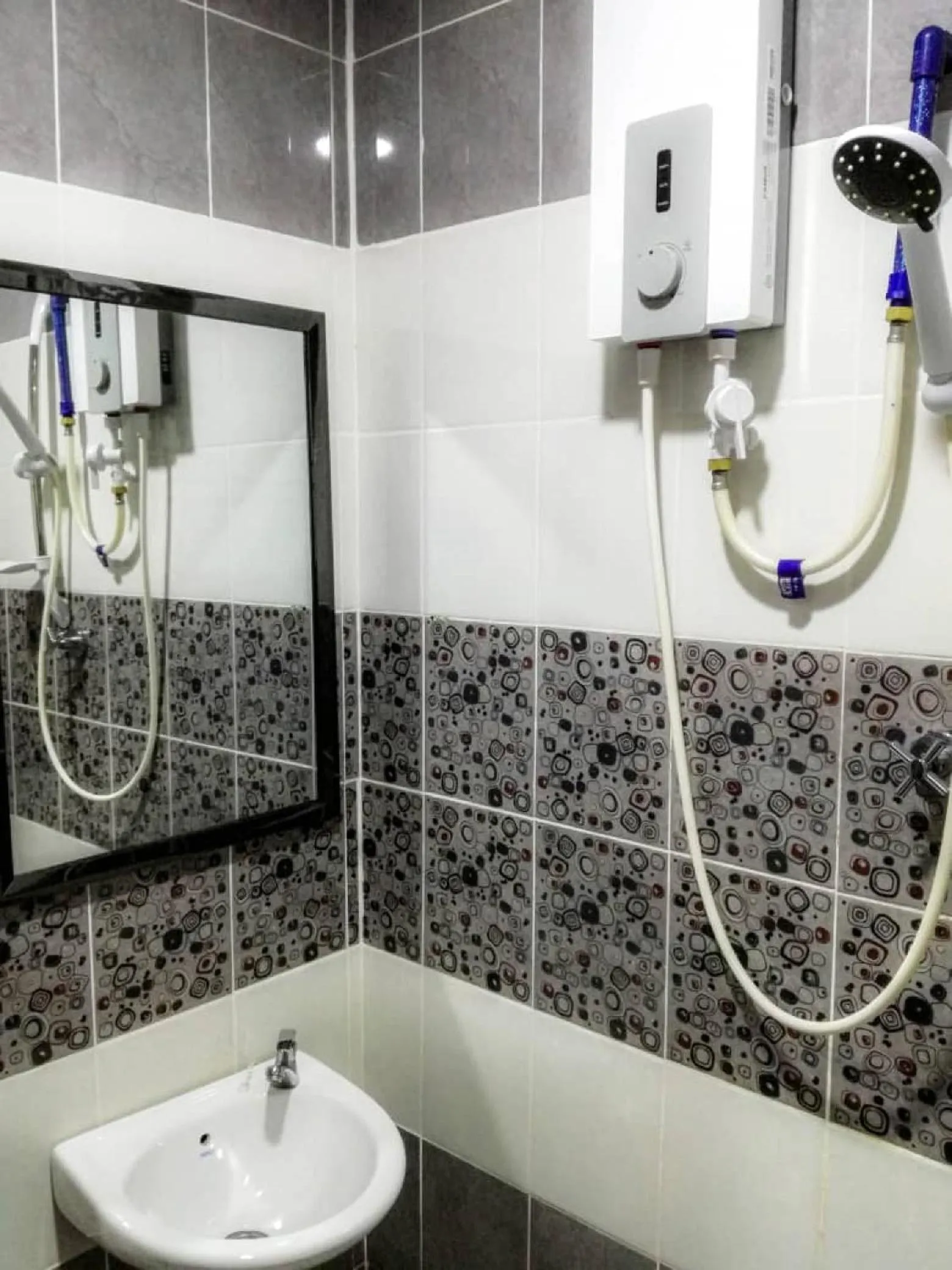 Bathroom in Hotel Sunsurya