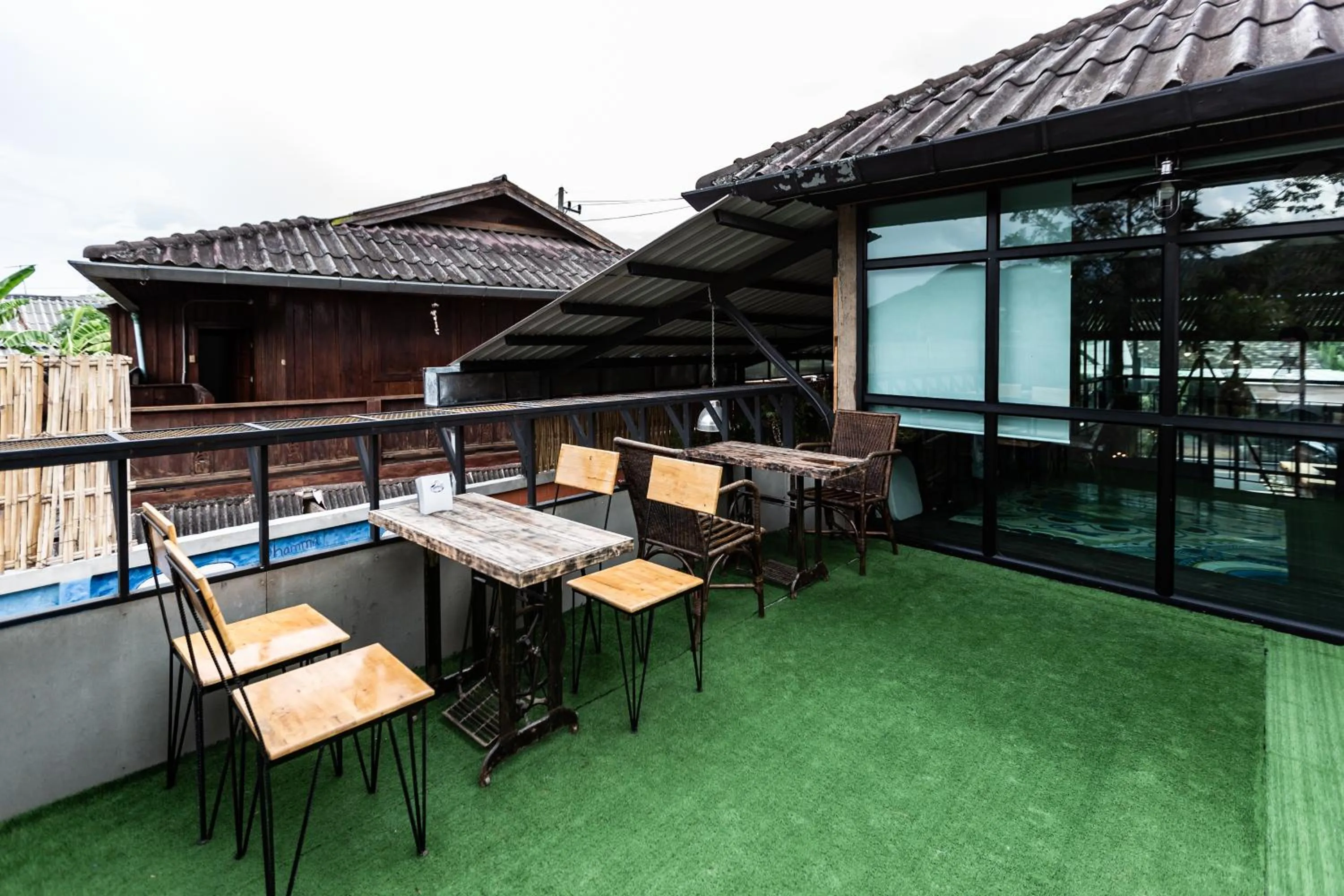 Restaurant/places to eat in Pai My Way Hostel