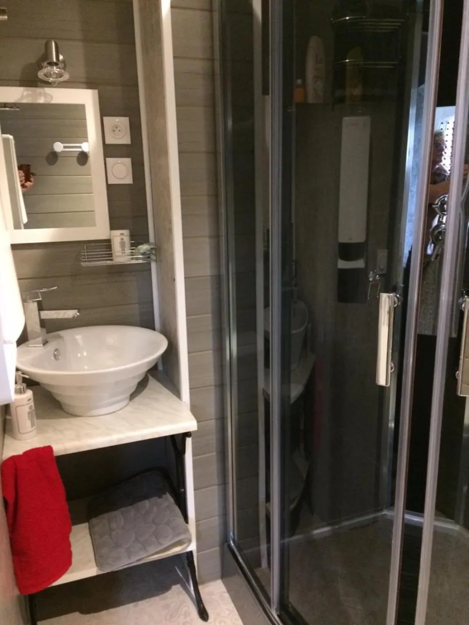 Chambres d'Hôtes LES VERGERS DE LOUISE