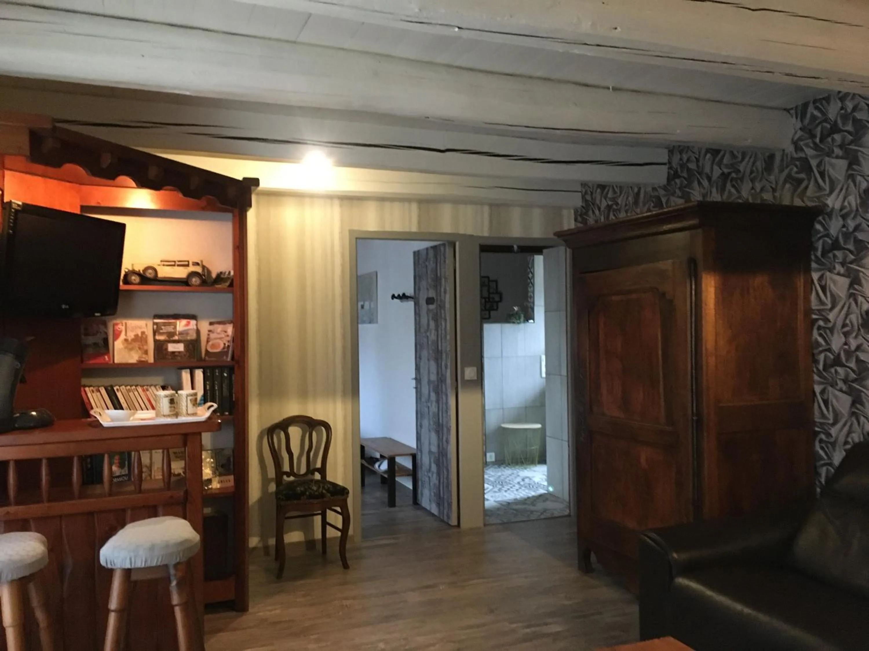 Lounge or bar in Chambres d'Hôtes LES VERGERS DE LOUISE