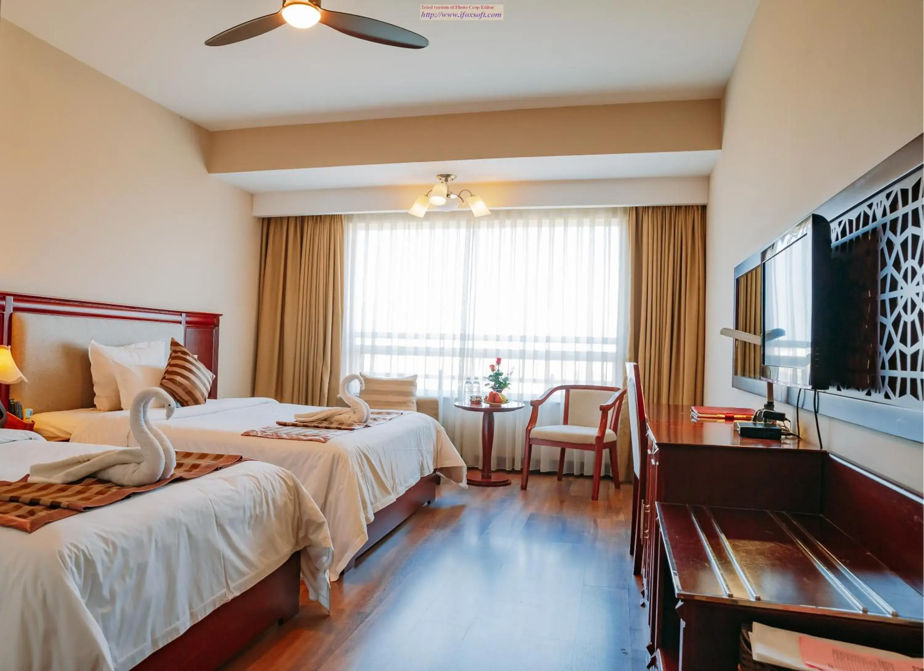 Deluxe Double or Twin Room in Minh Toan Athena Hotel Deluxe Double or Twin Room in Minh Toan Athena Hotel