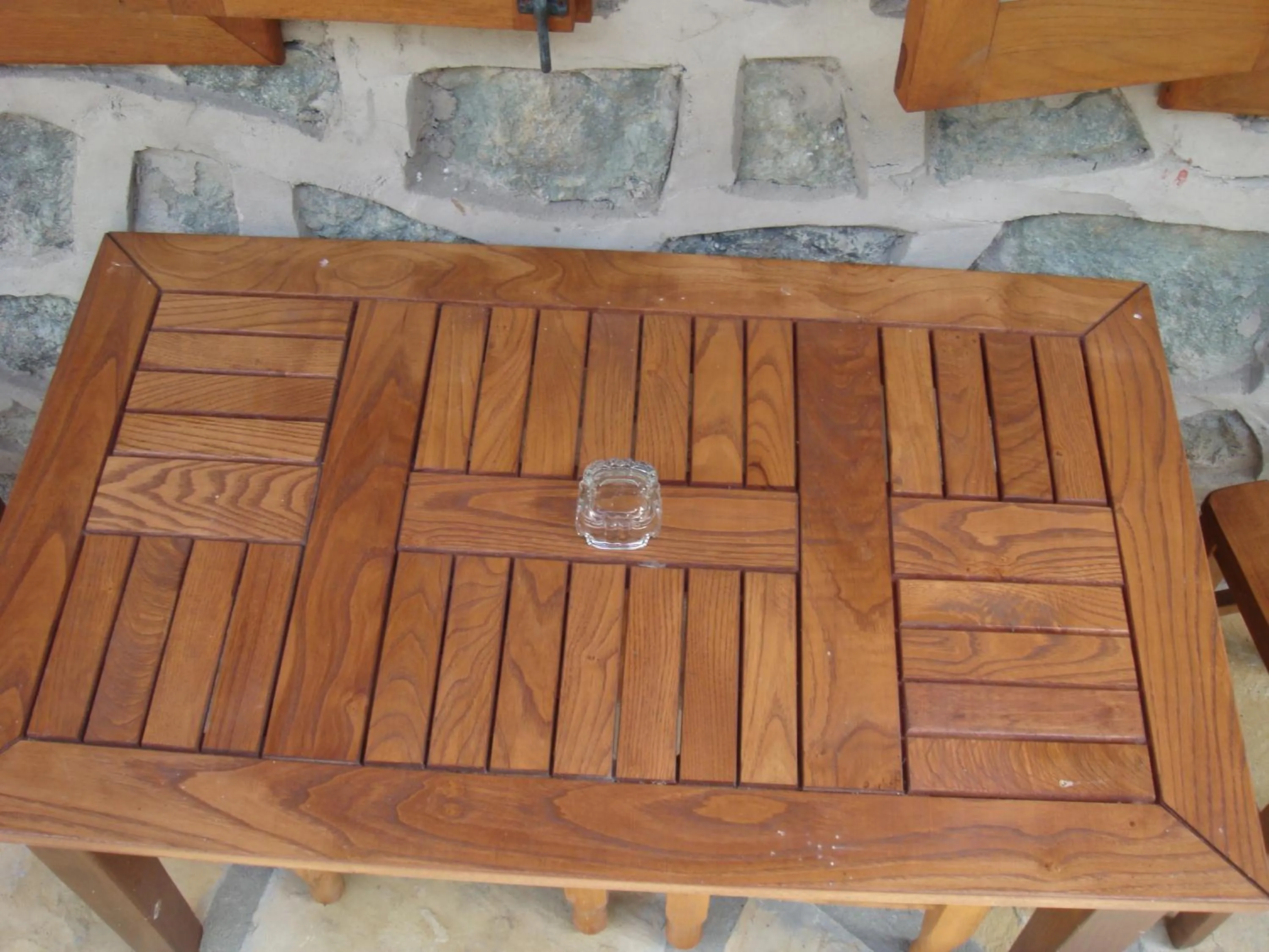 Decorative detail in Mencuna Konaklari