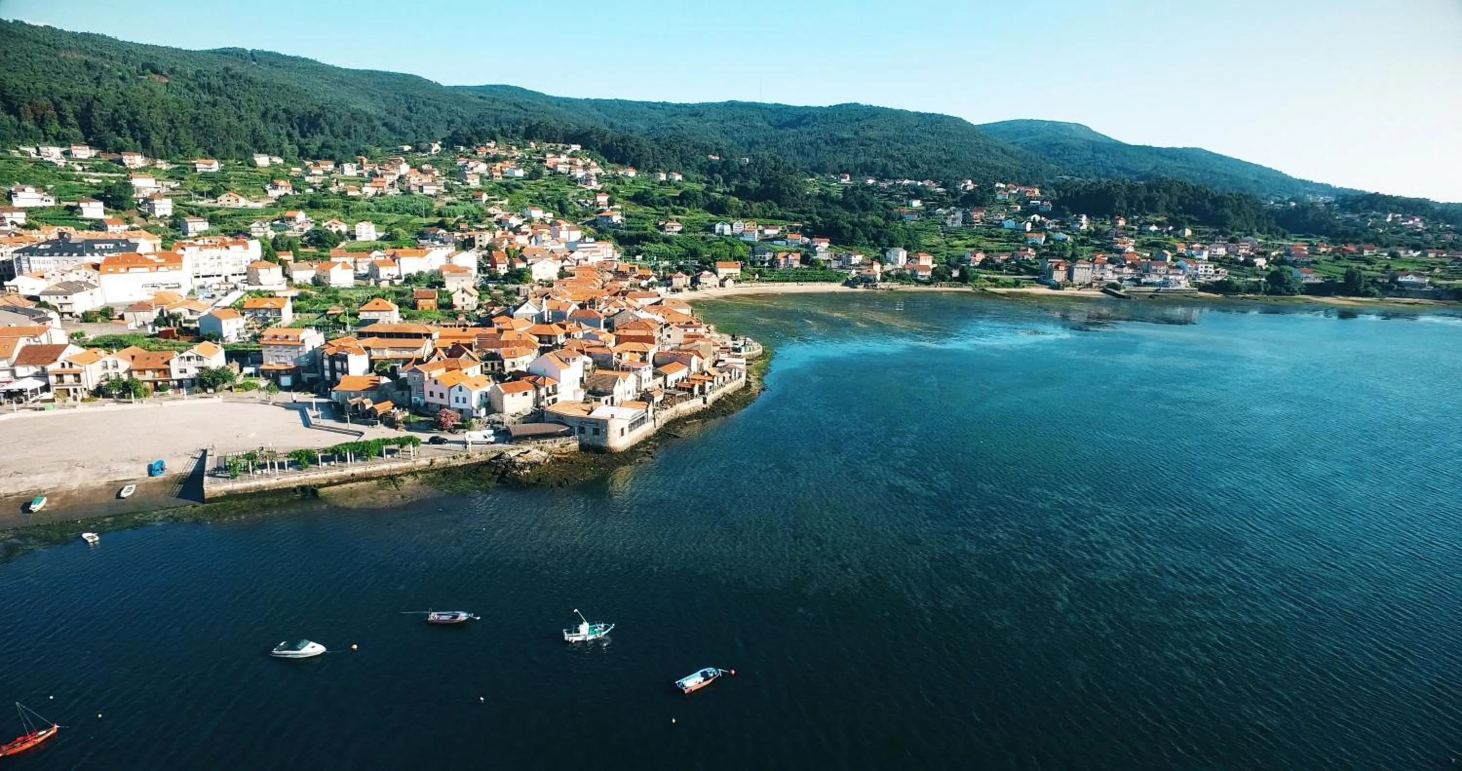 Beach in Hotel Ancora SANXENXO