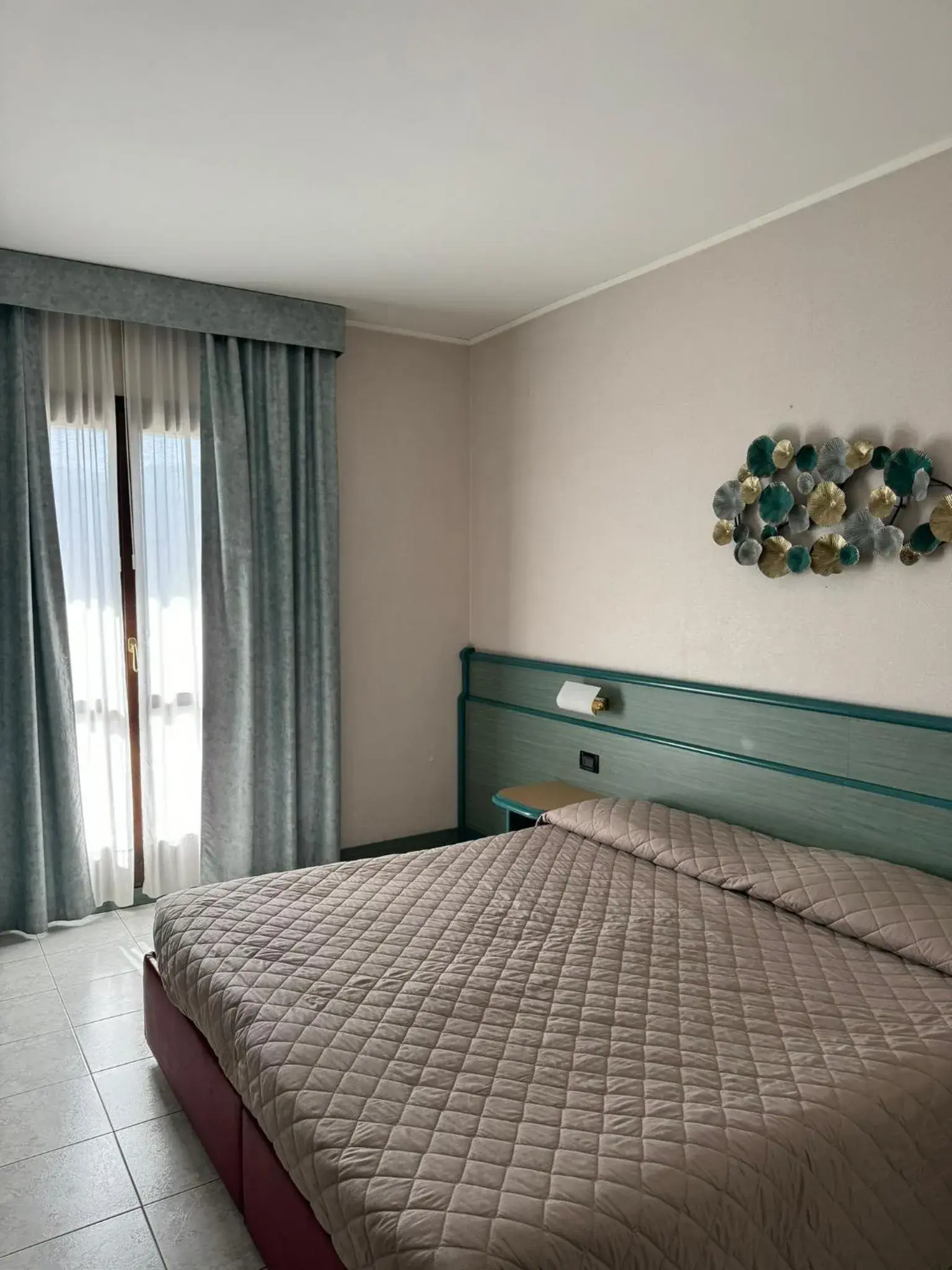 Superior Double Room - single occupancy in Hotel Pian del Sole Superior Double Room - single occupancy in Hotel Pian del Sole