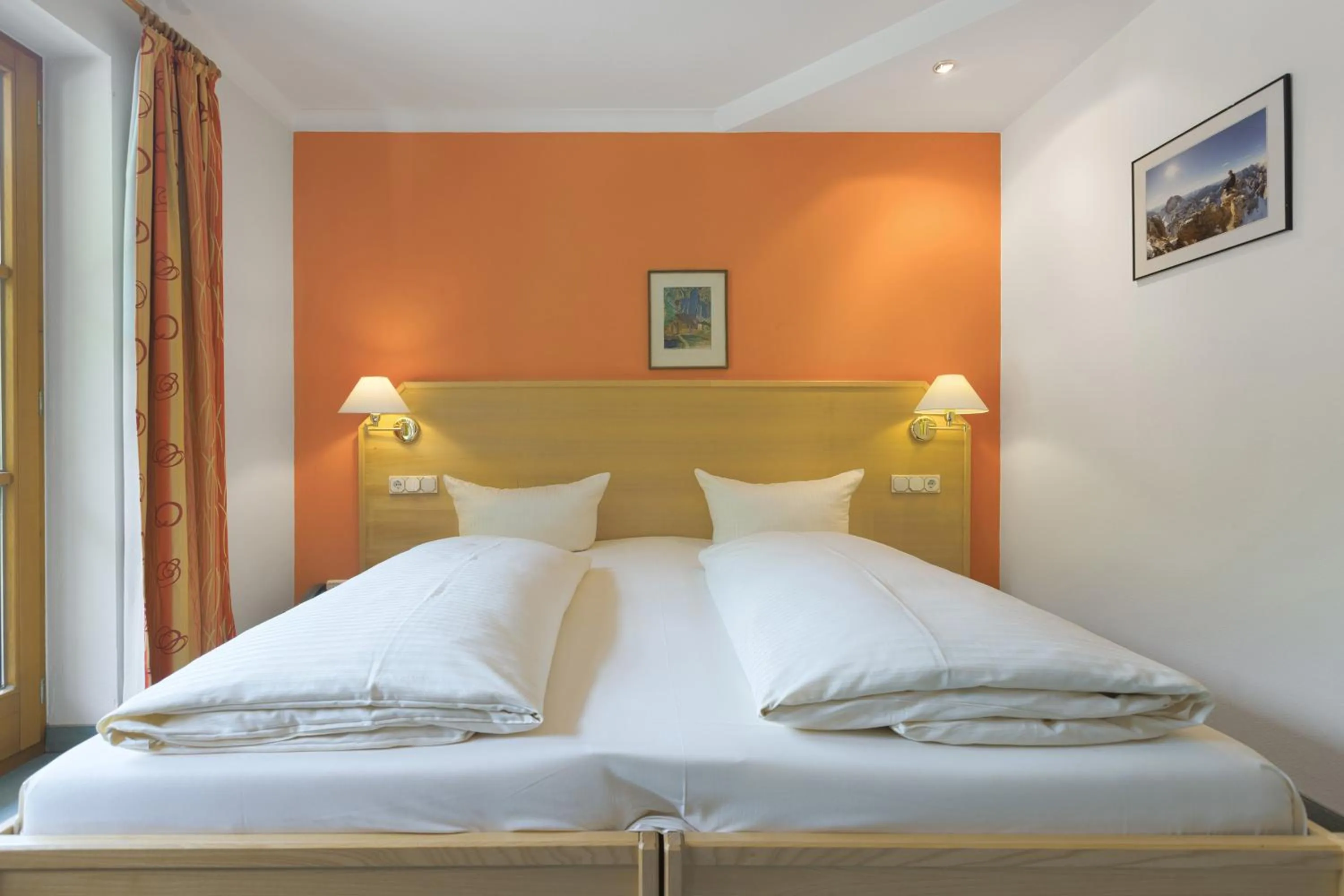 Bed in Alphotel Ettal