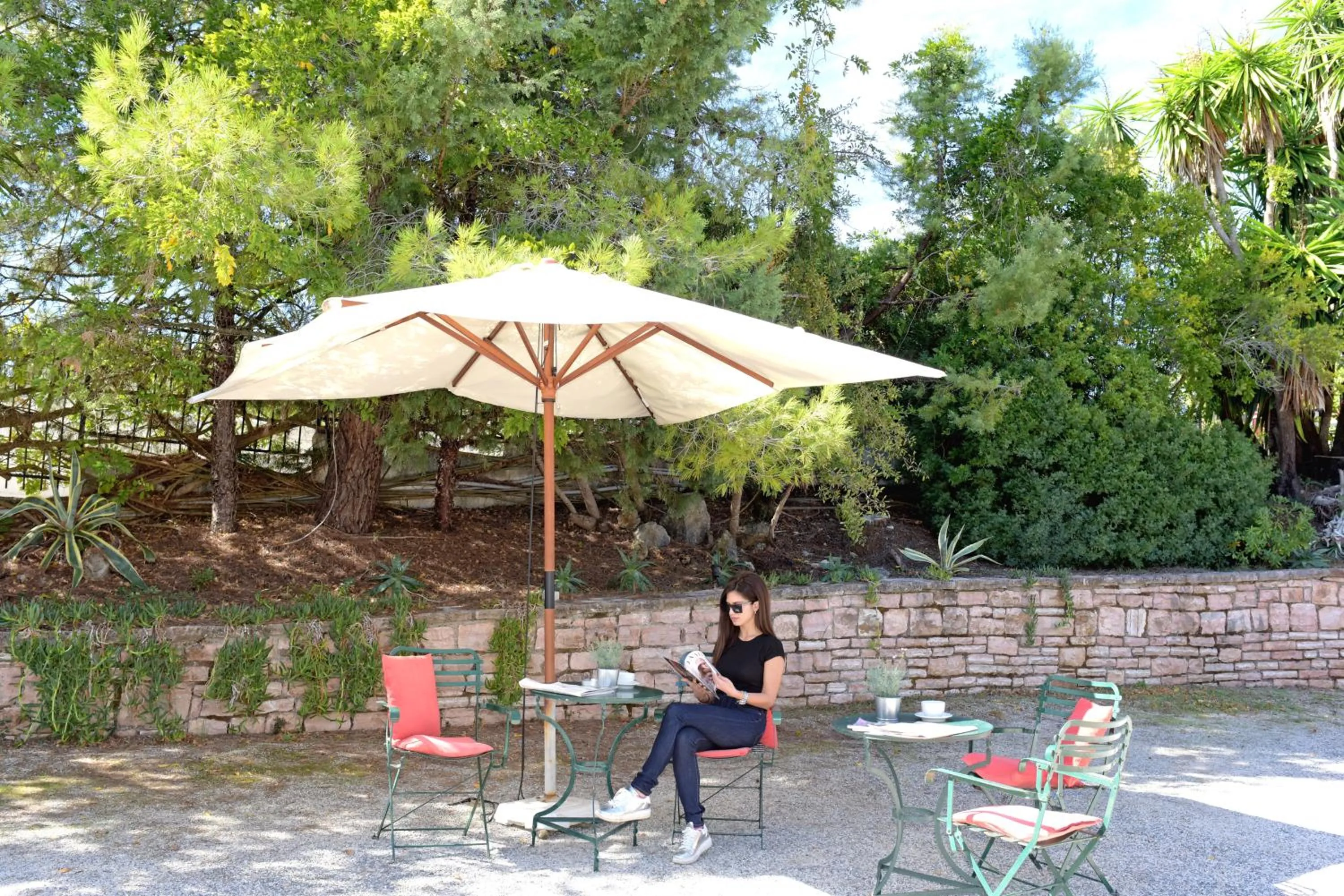 Facade/entrance in Isabella Country House