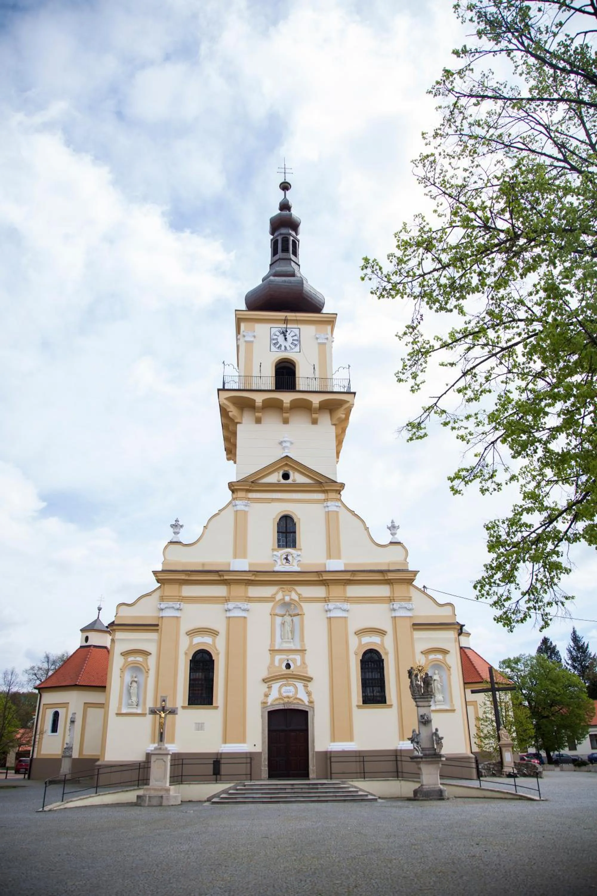 Nearby landmark in Hotel Eminent