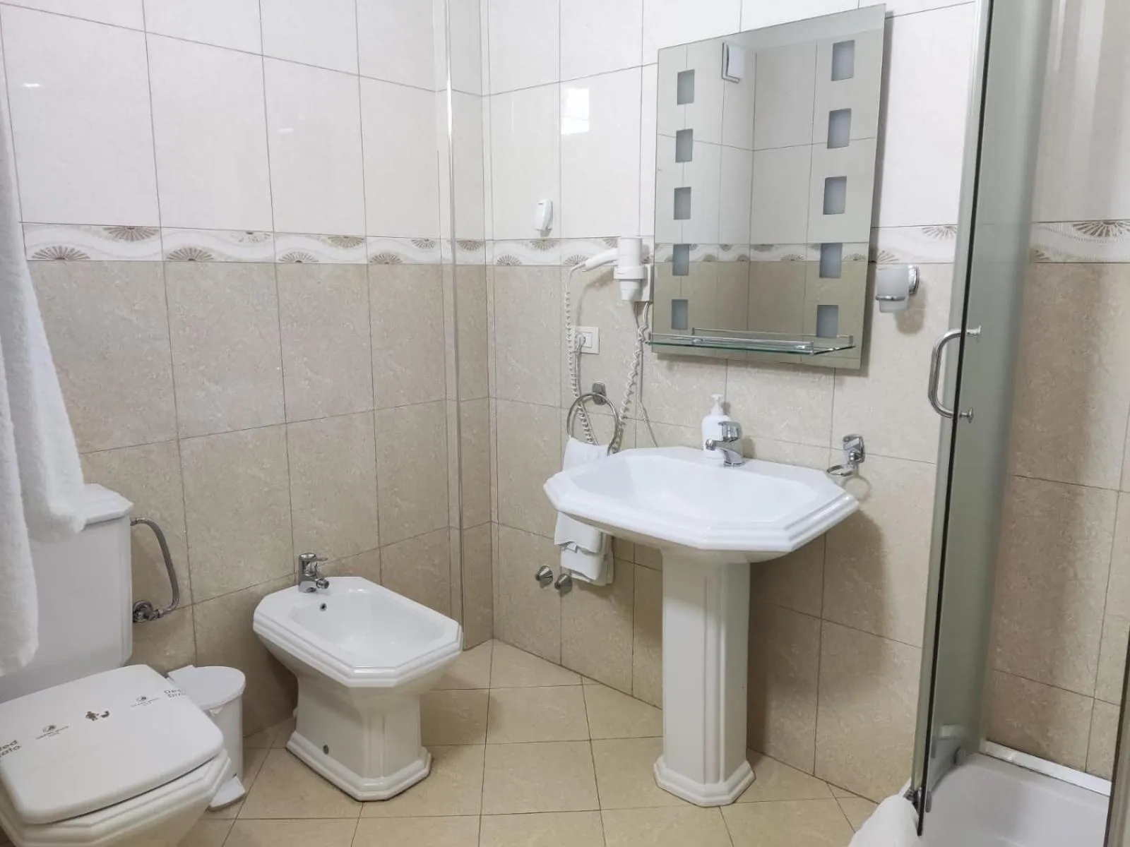 Toilet in Hotel & Restaurant White City