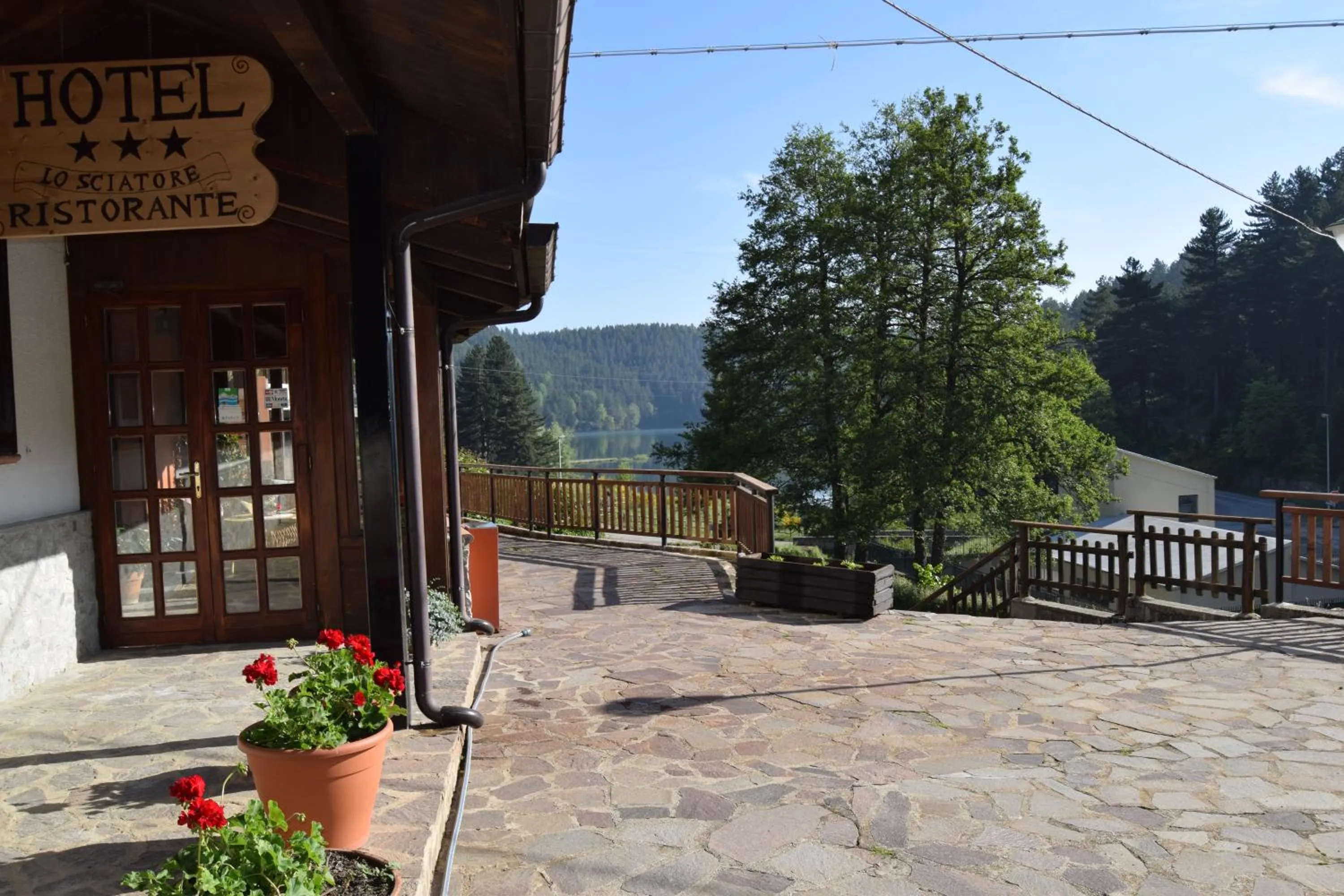 hotel lo sciatore