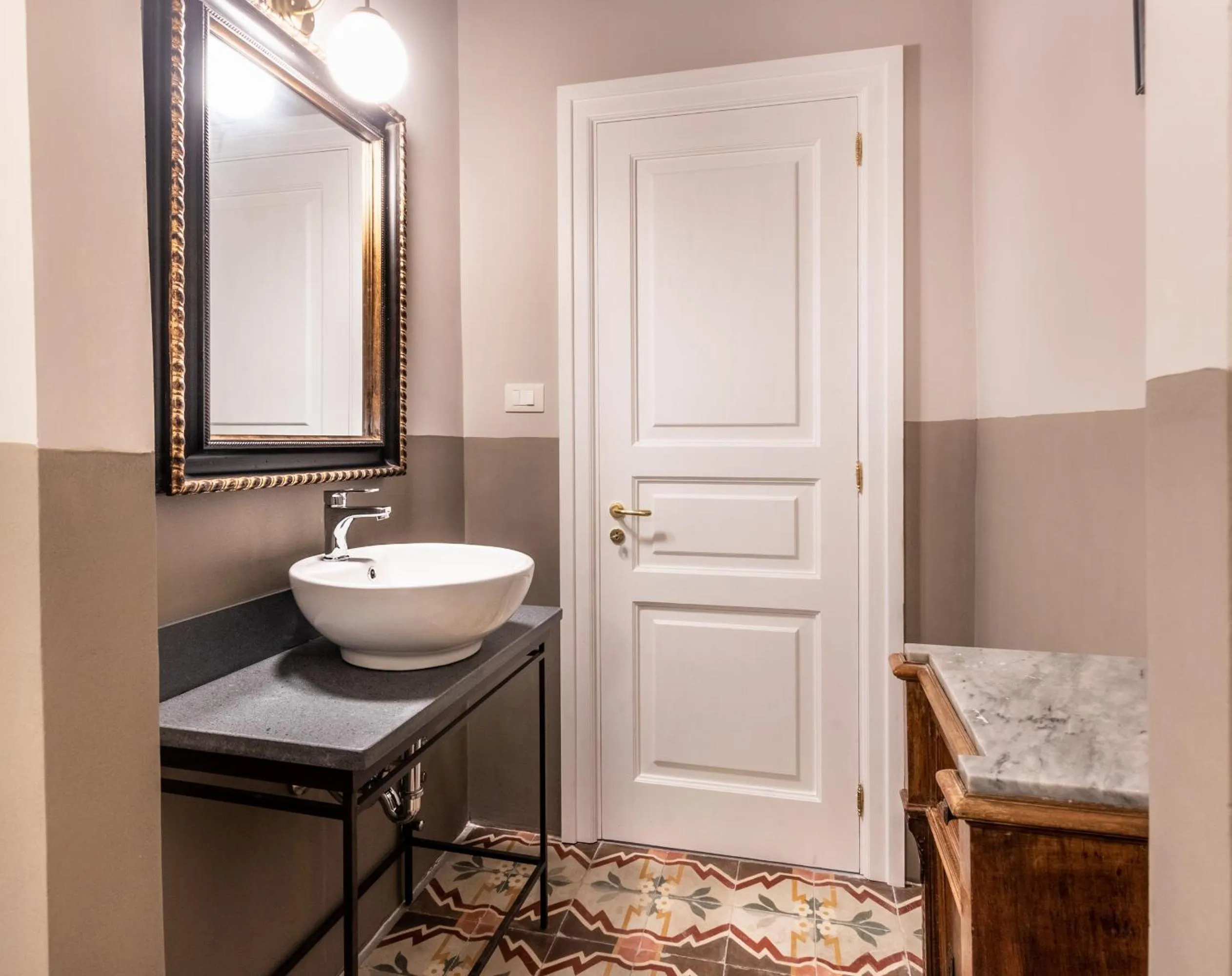 Bathroom in Donna Maddalena