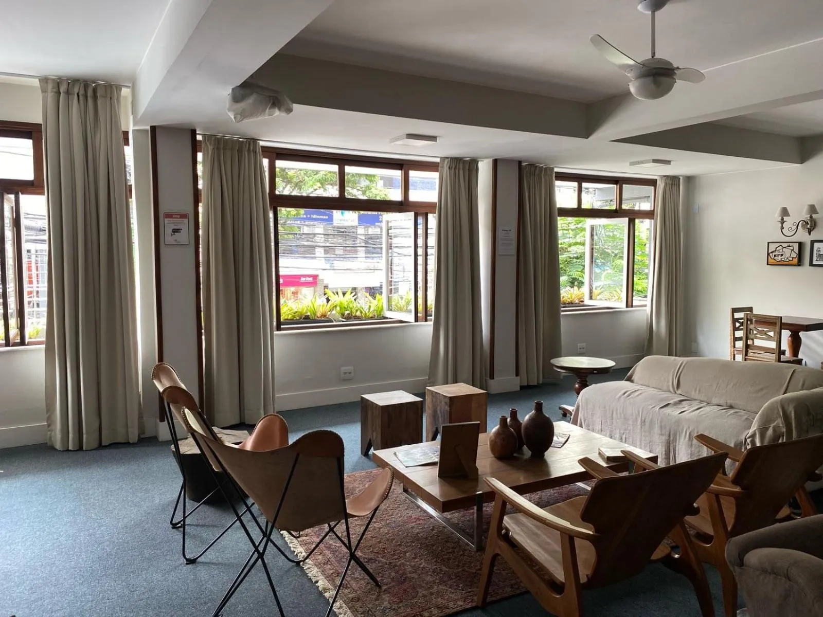 Communal lounge/ TV room in Hotel Fabris