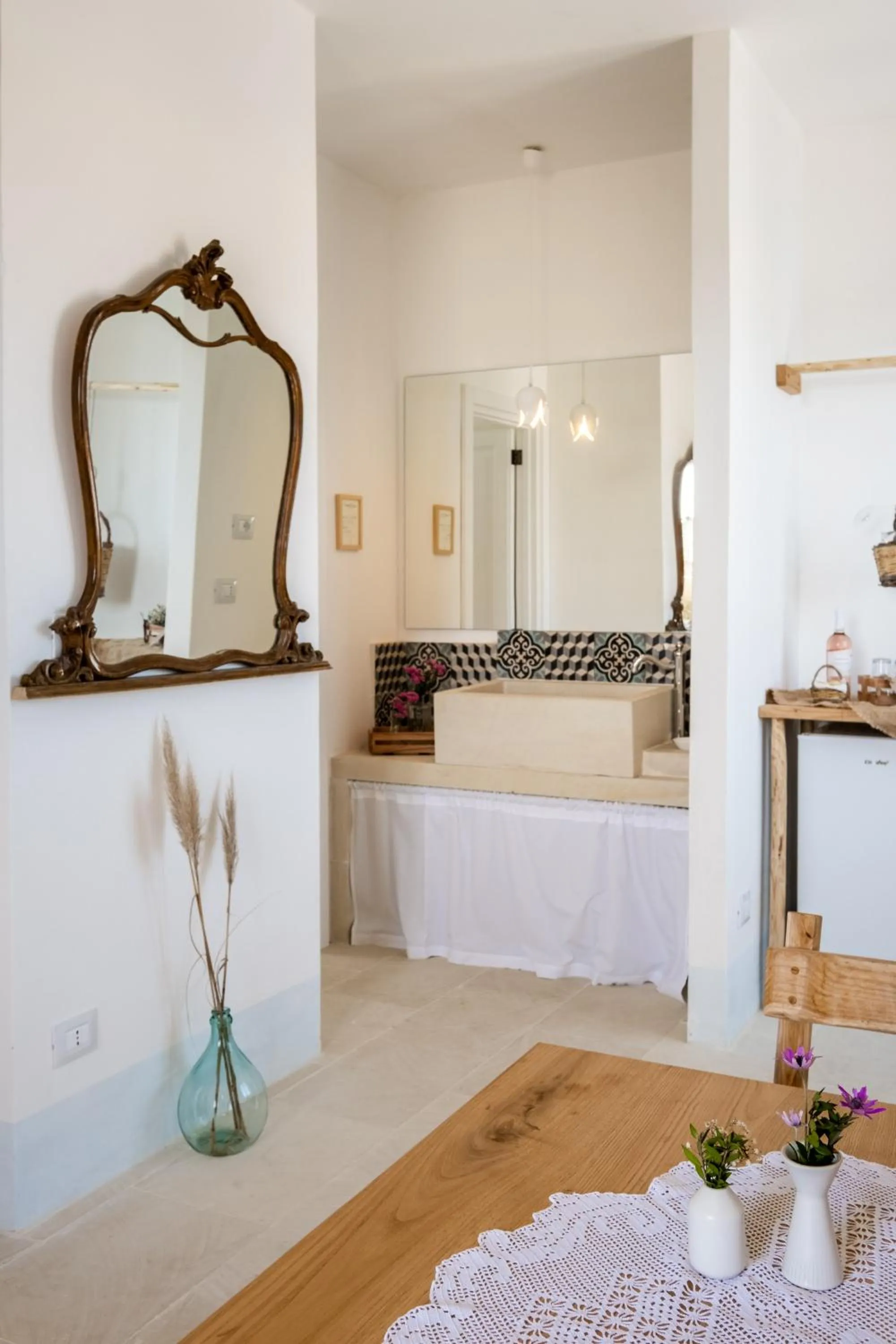 Bathroom, Bed in Masseria Rauccio