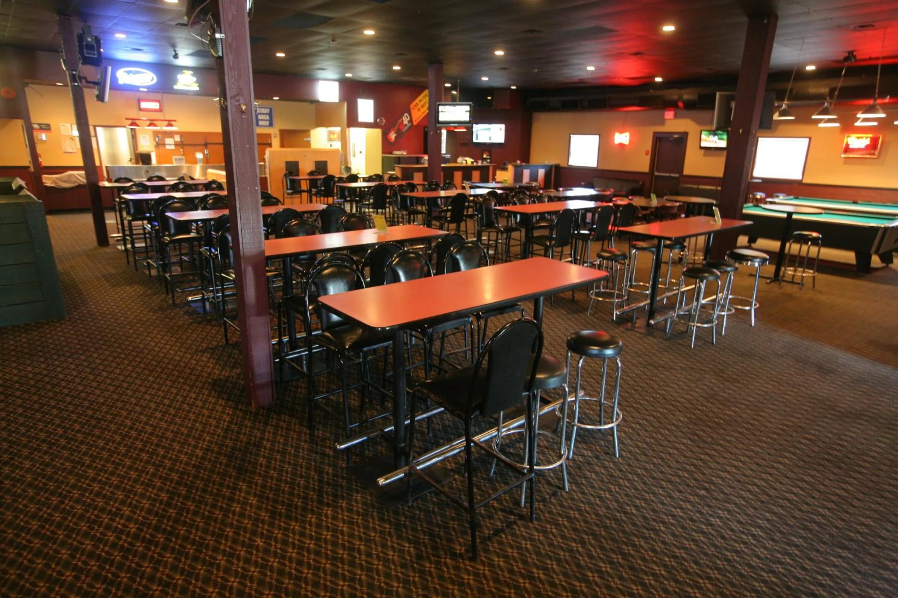 Restaurant/places to eat in Travelodge by Wyndham Brandon