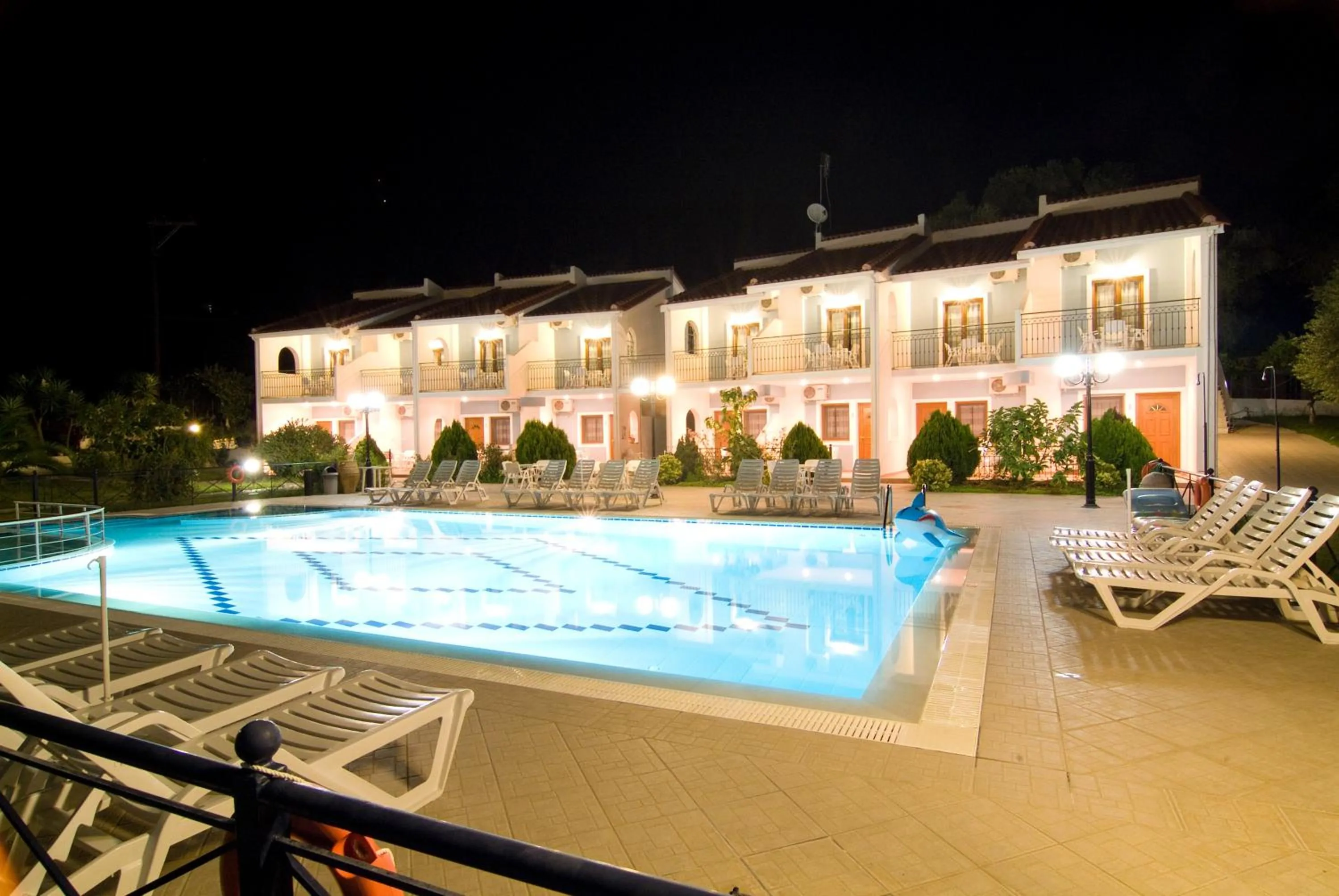 Facade/entrance in Villa Diamond