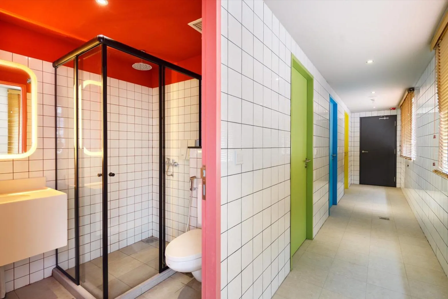 Shower in Circular House