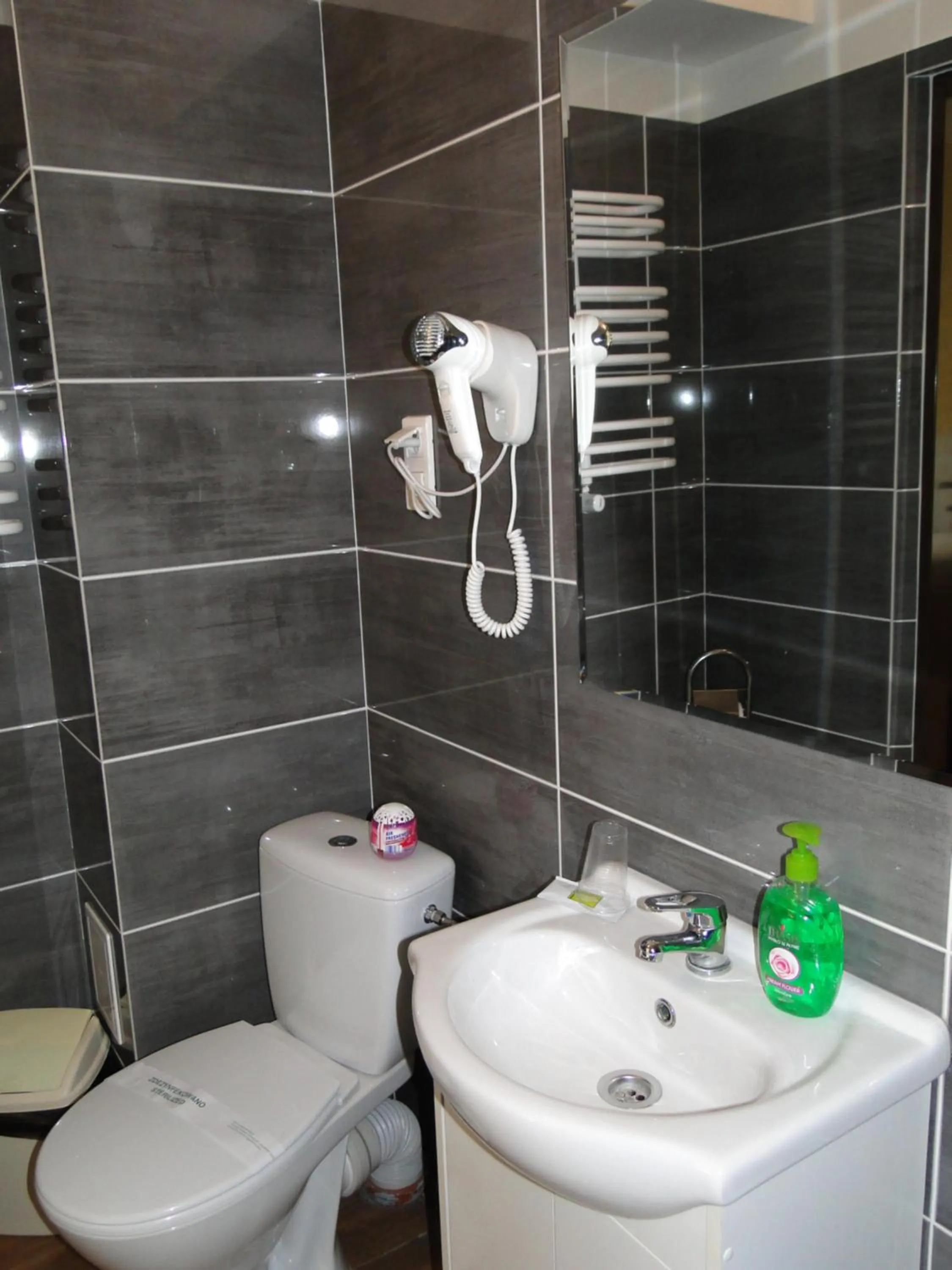 Bathroom in Hotel Agat & SPA