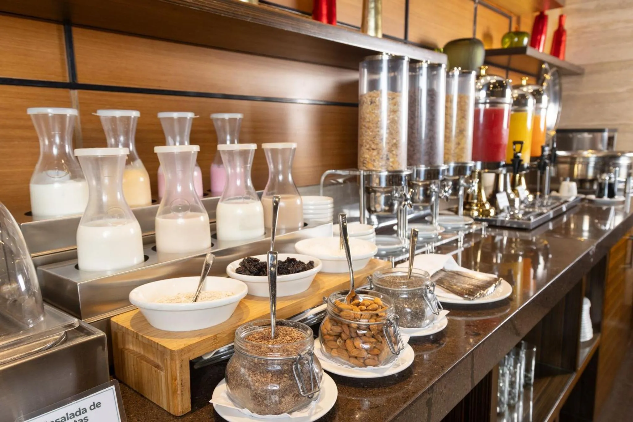 Breakfast in Holiday Inn Guayaquil Airport by IHG