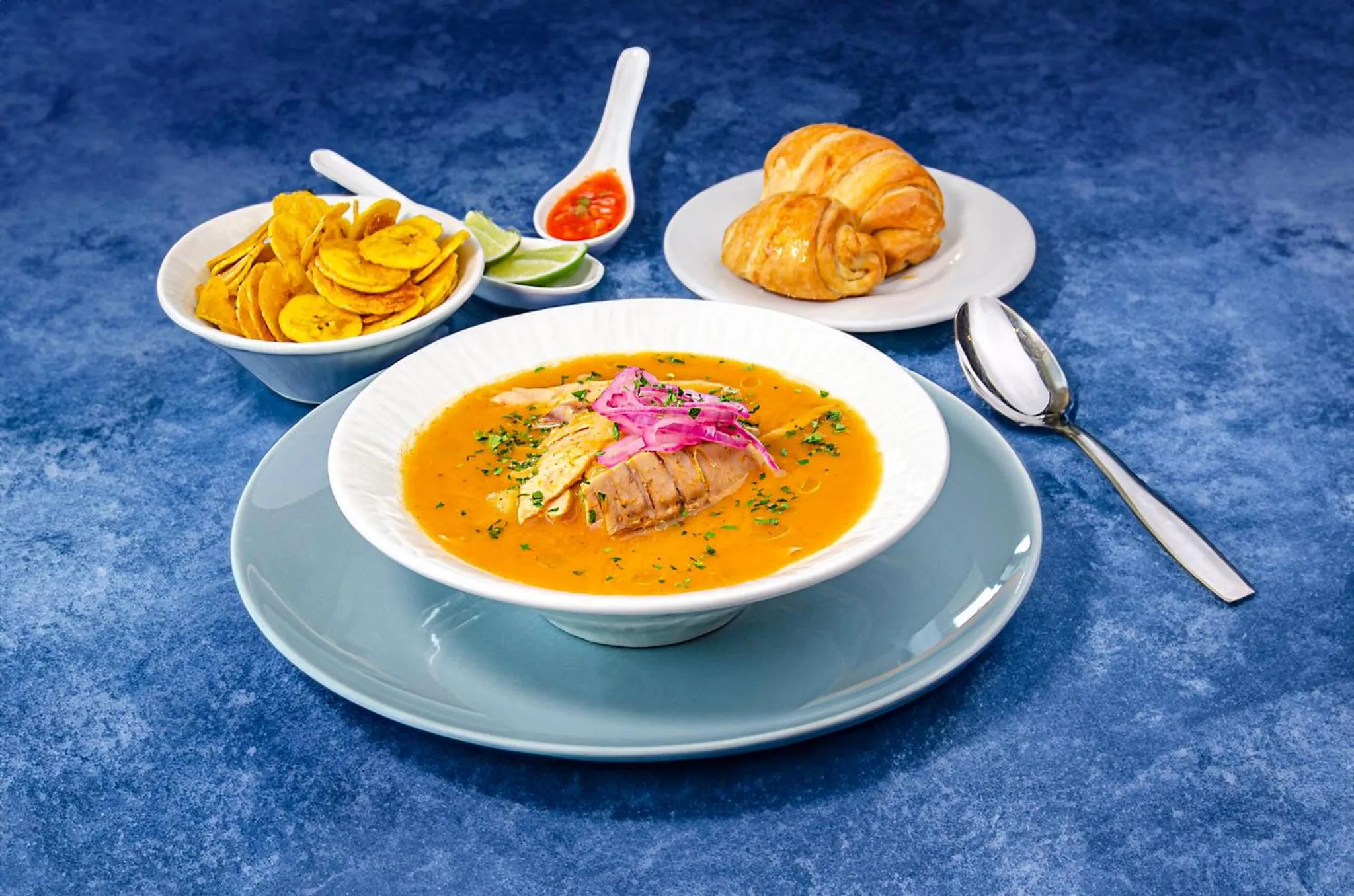 Restaurant/places to eat in Holiday Inn Guayaquil Airport by IHG