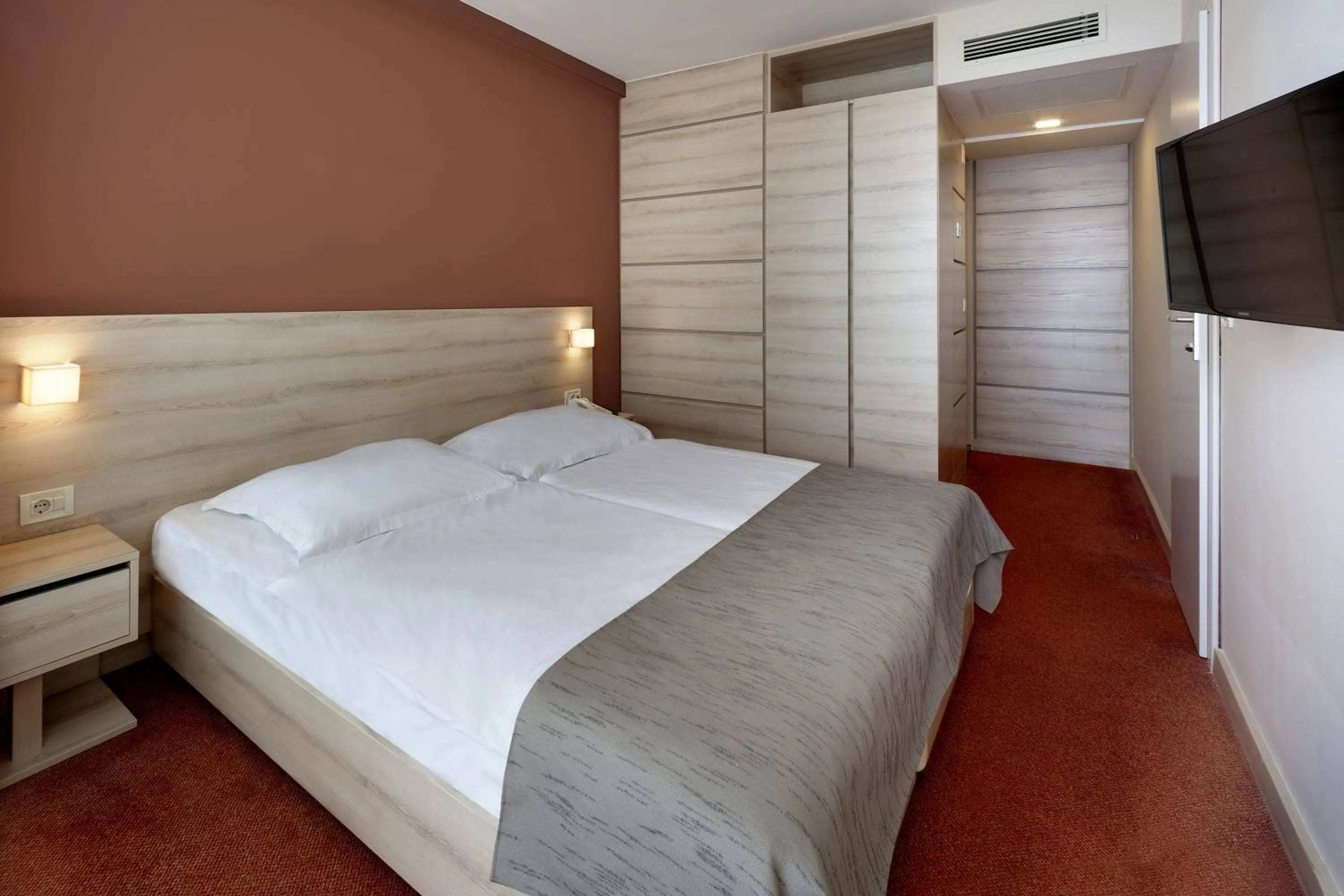 Bed in Hotel Materada Plava Laguna