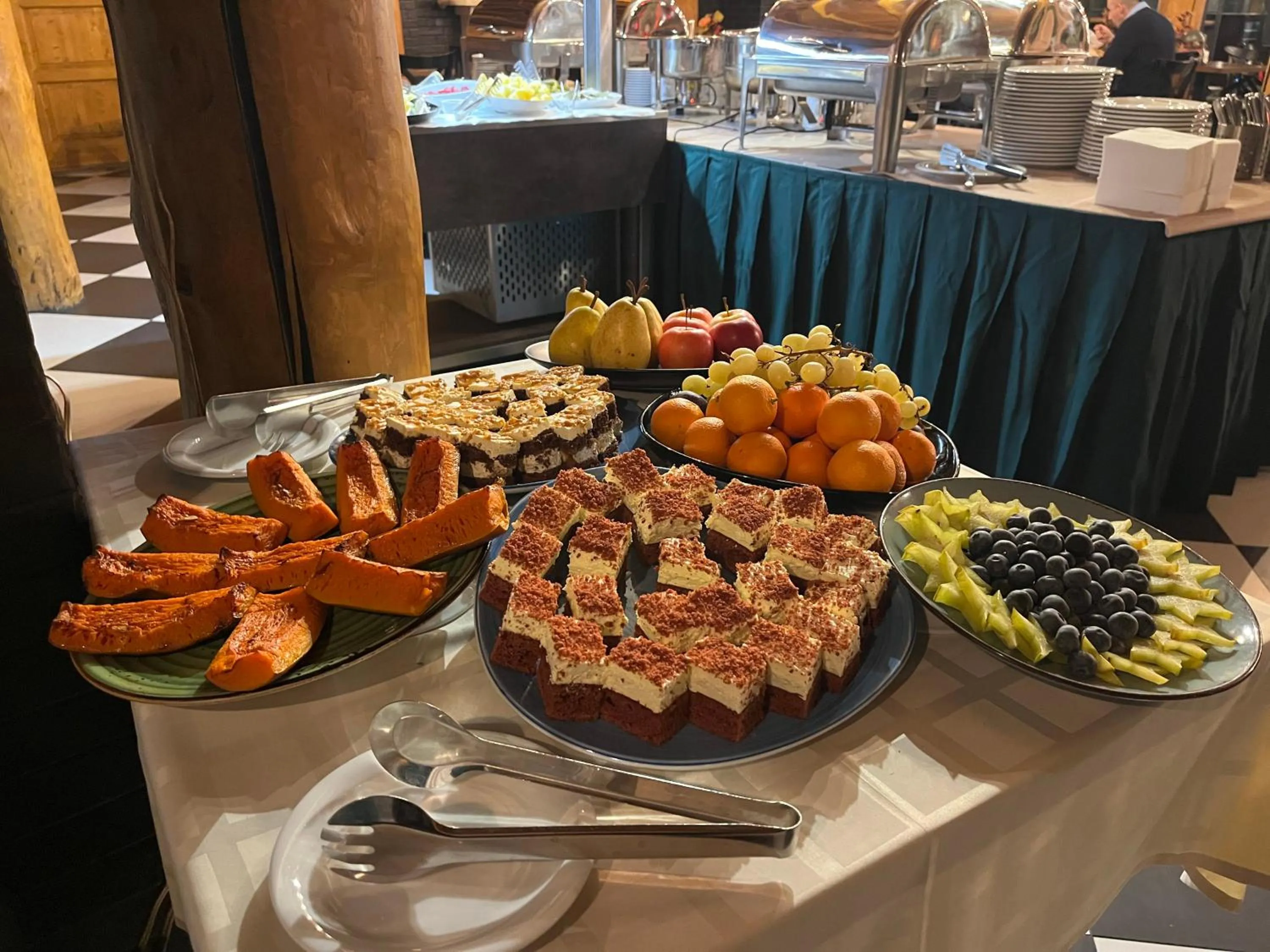 Restaurant/places to eat in Park Hotel Ambrózia