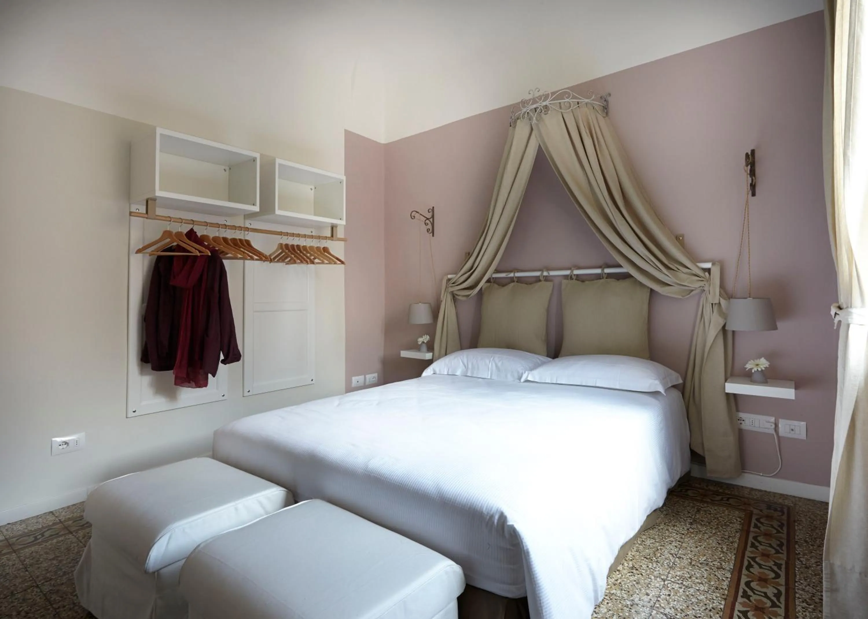 Bedroom, Bed in Yome - Your Home in Florence