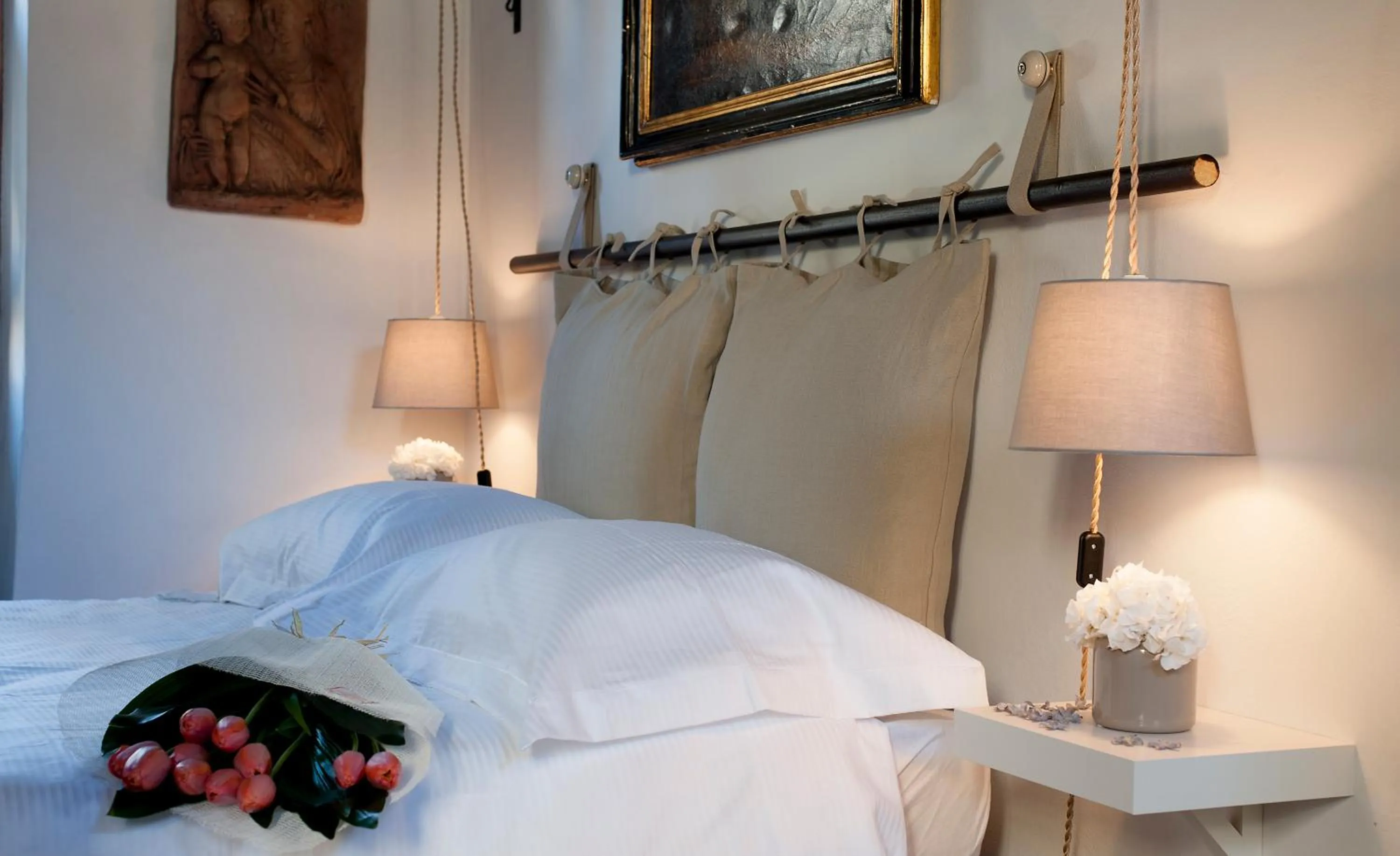 Bed in Yome - Your Home in Florence