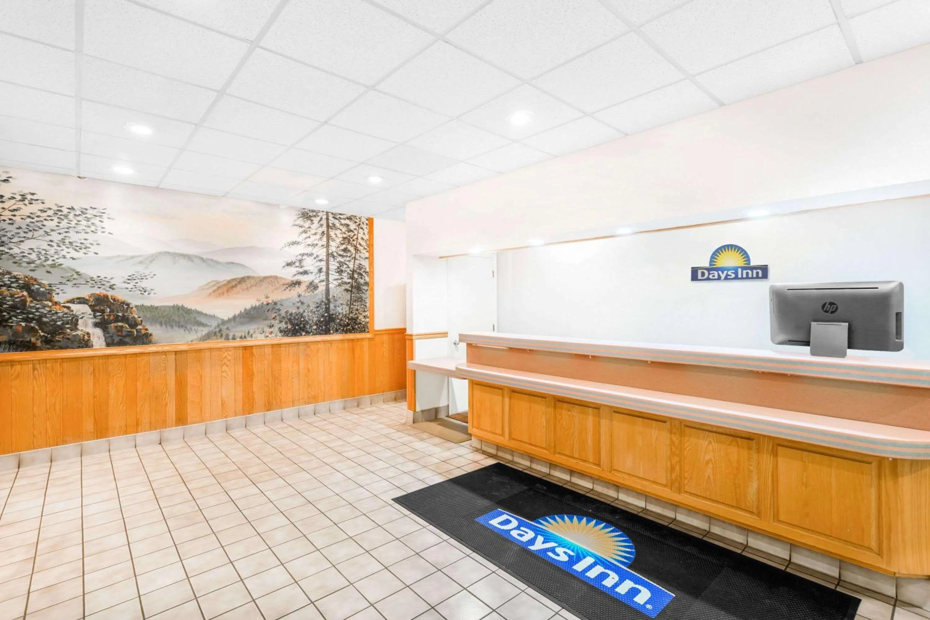 Lobby or reception, Lobby/Reception in Days Inn by Wyndham Jefferson