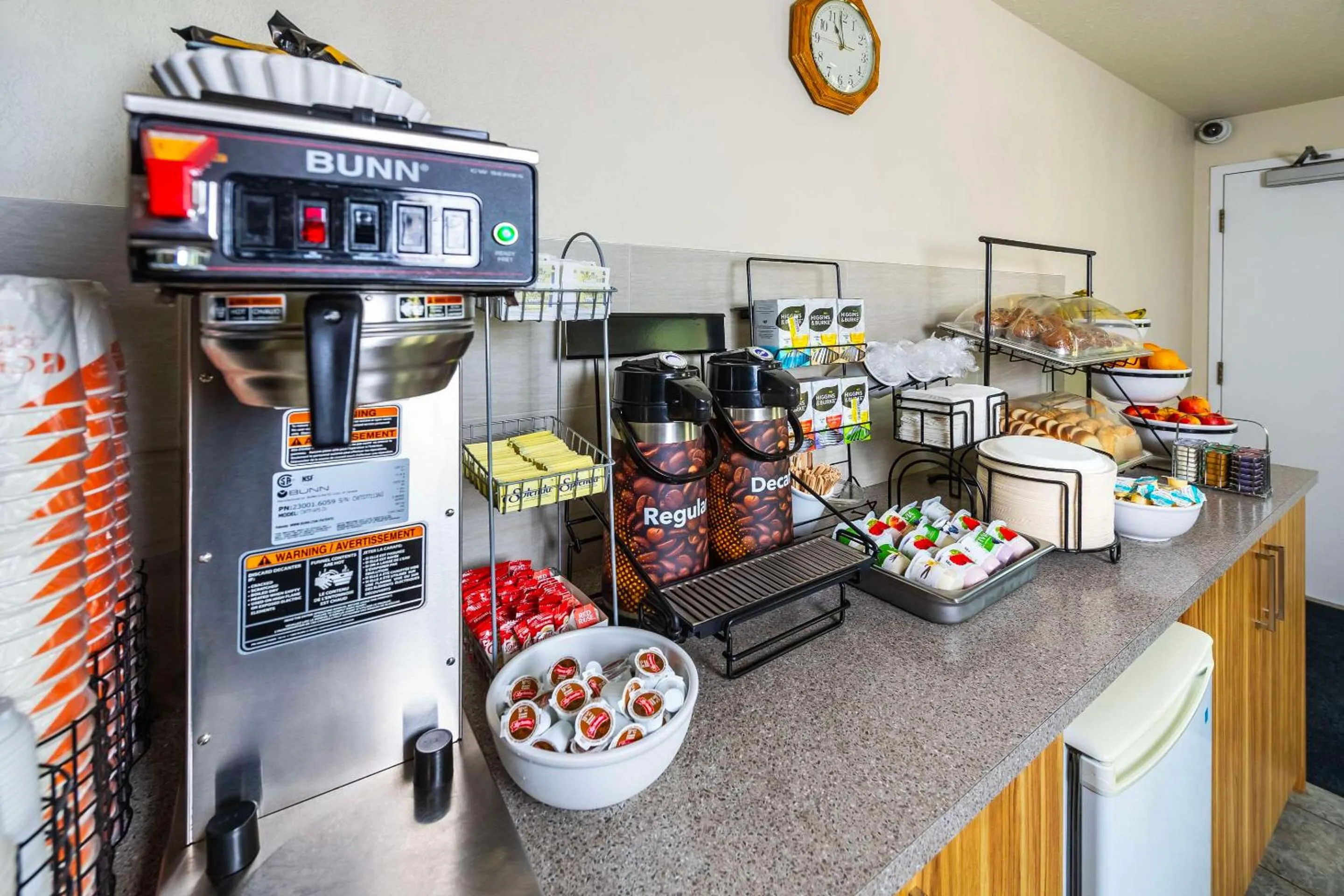 Breakfast in Rodeway Inn