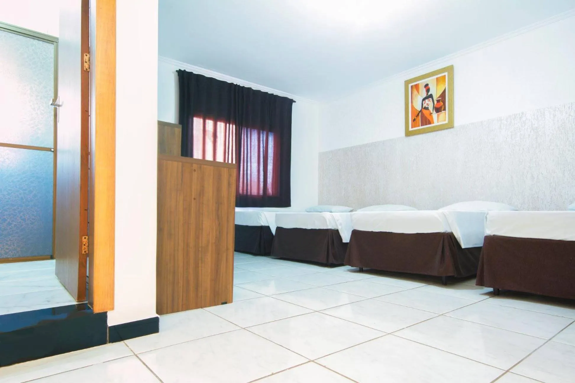 Photo of the whole room, Bed in Hotel Holiday Foz