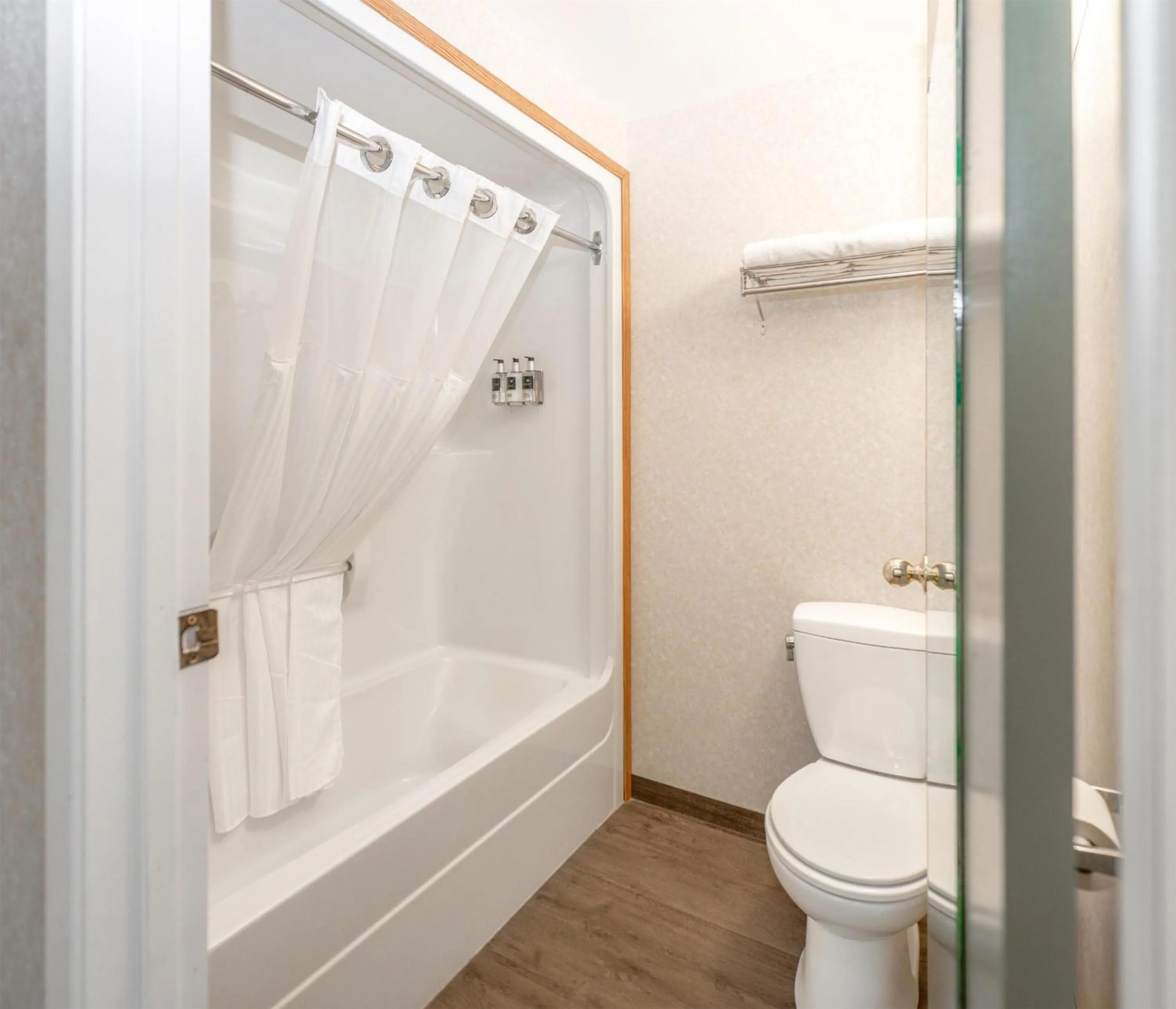 Bedroom in Coast Fort St John Hotel