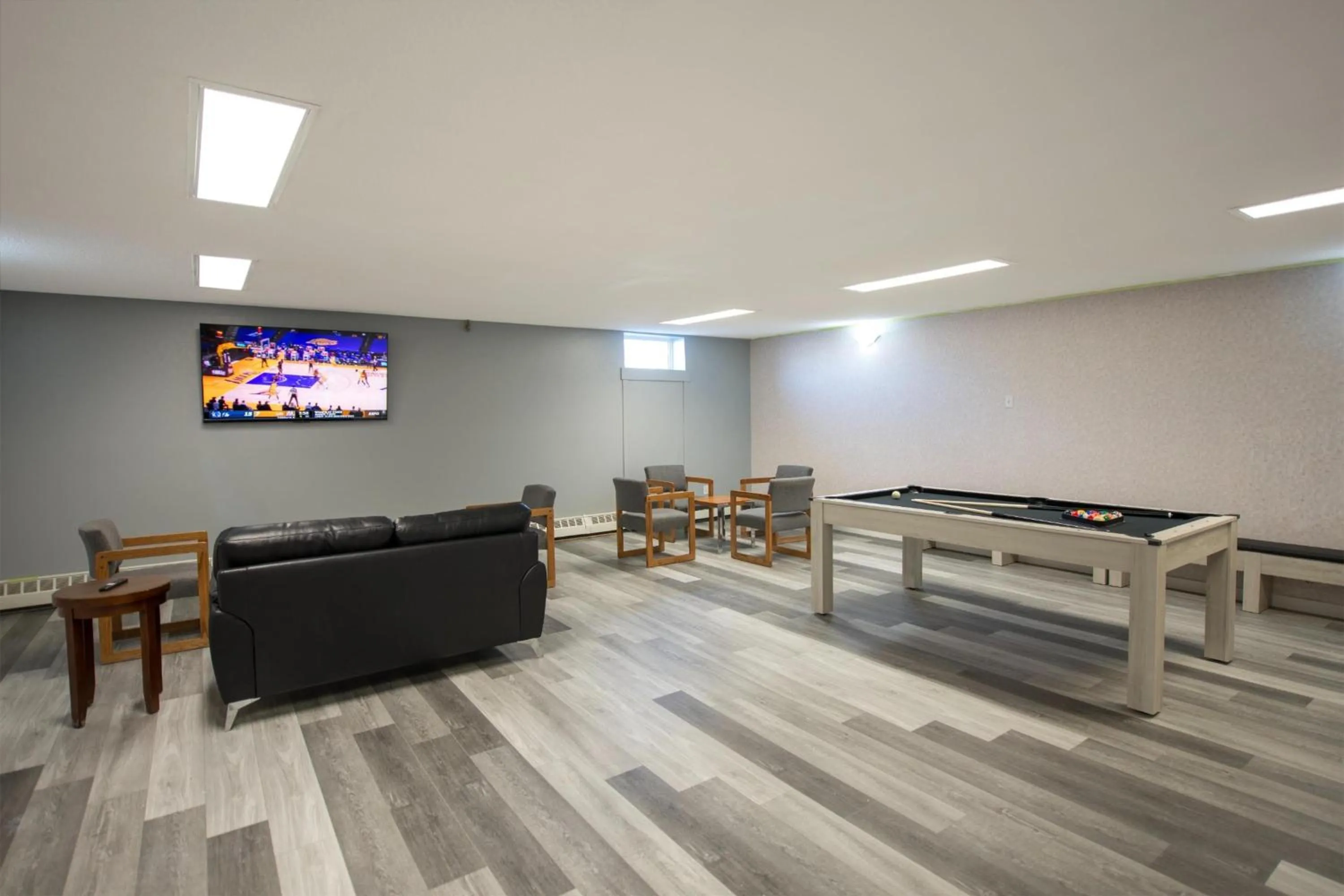 Sports in Coast Fort St John Hotel