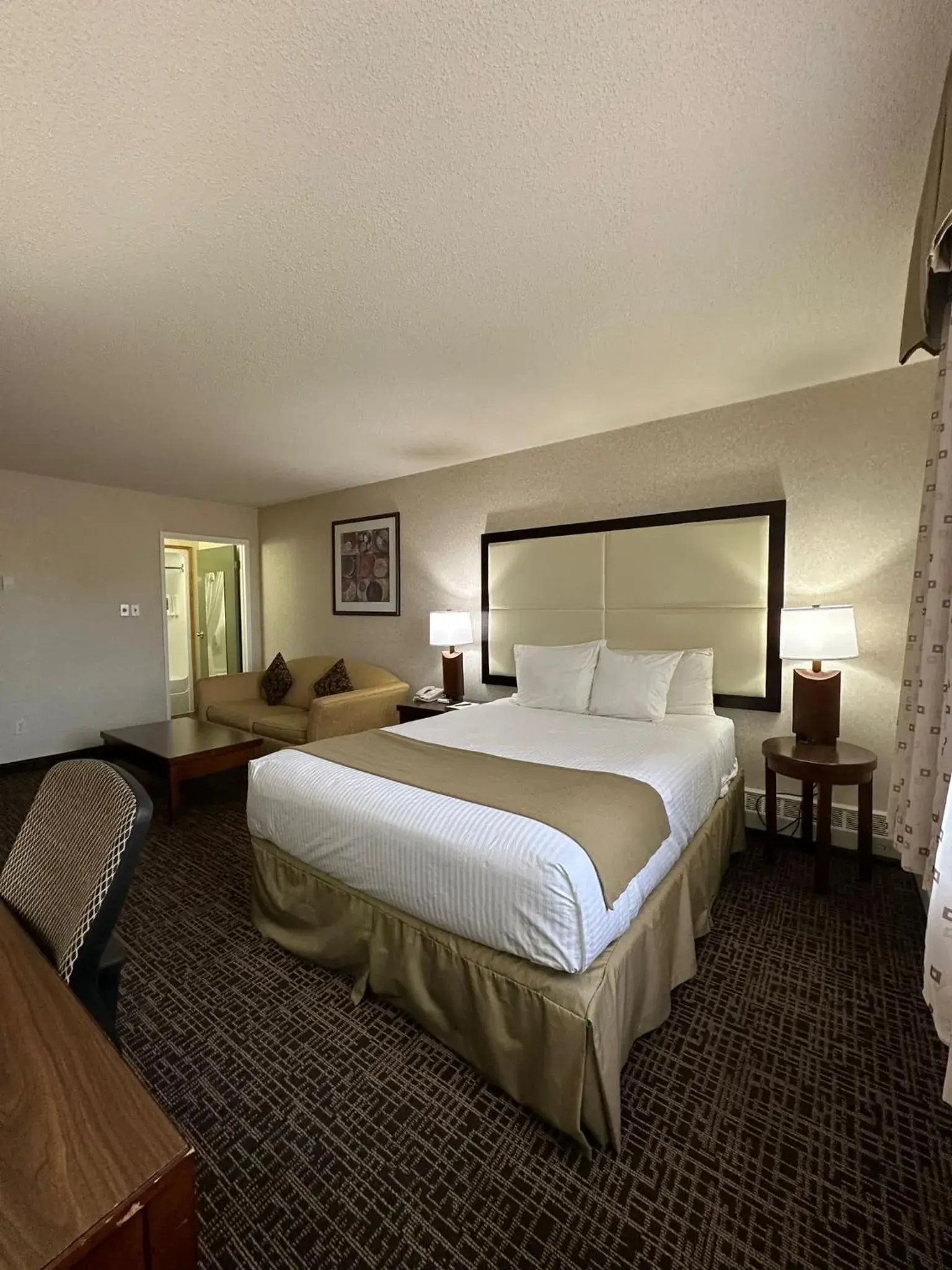 Queen Room - Non-Smoking in Coast Fort St John Hotel Queen Room - Non-Smoking in Coast Fort St John Hotel