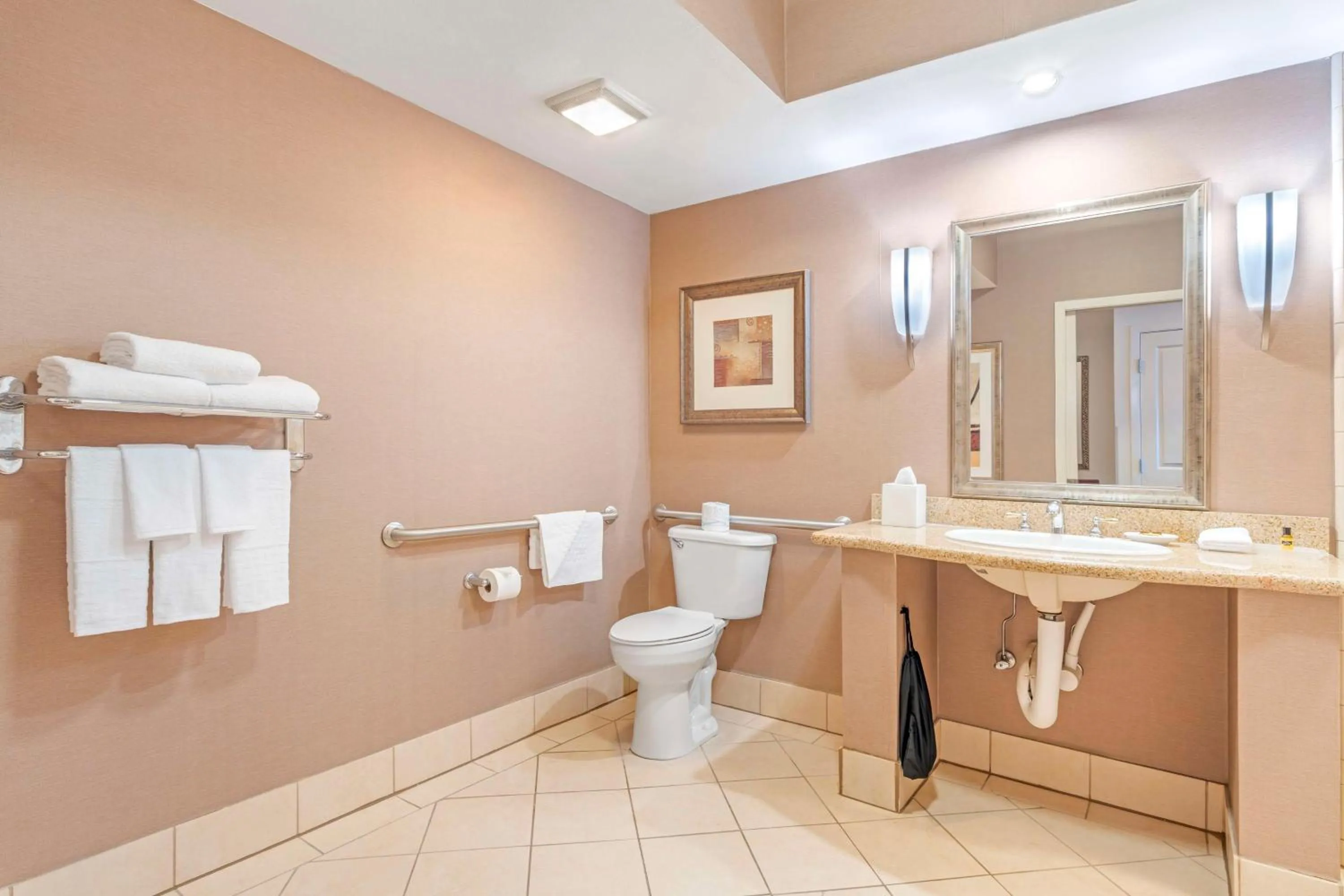 Bathroom in Best Western Plus Bayside Hotel