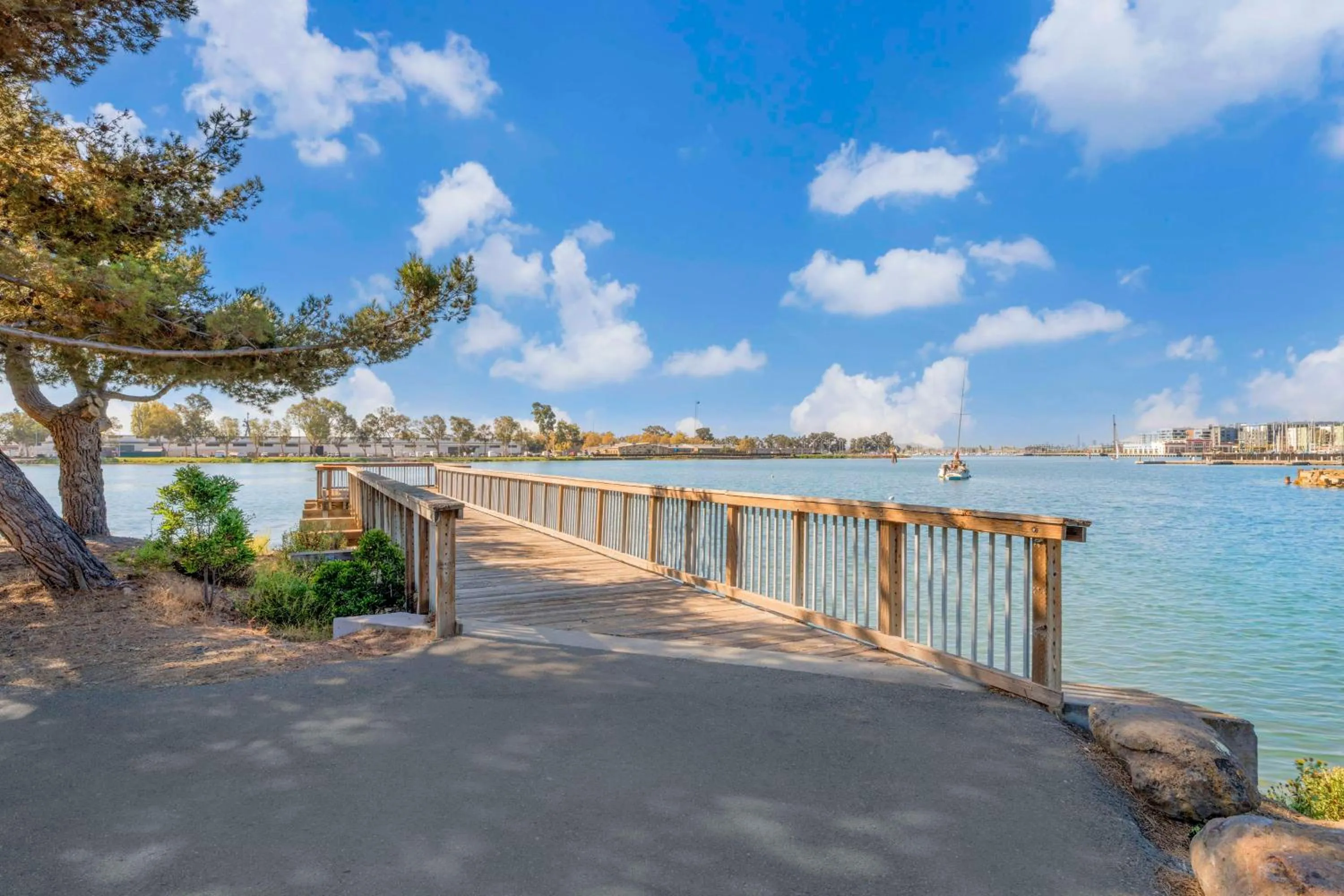 Property building in Best Western Plus Bayside Hotel