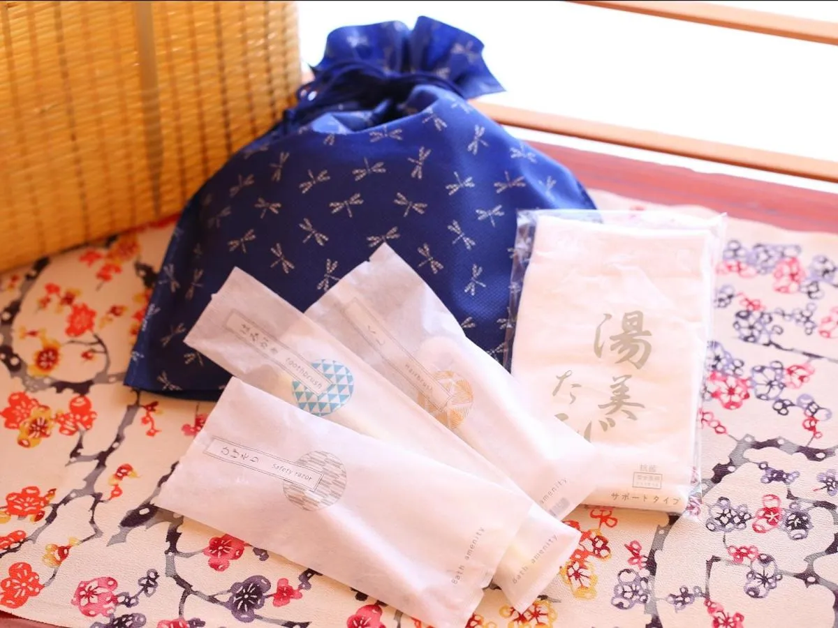 Photo of the whole room, Bed in Kamei no Yu