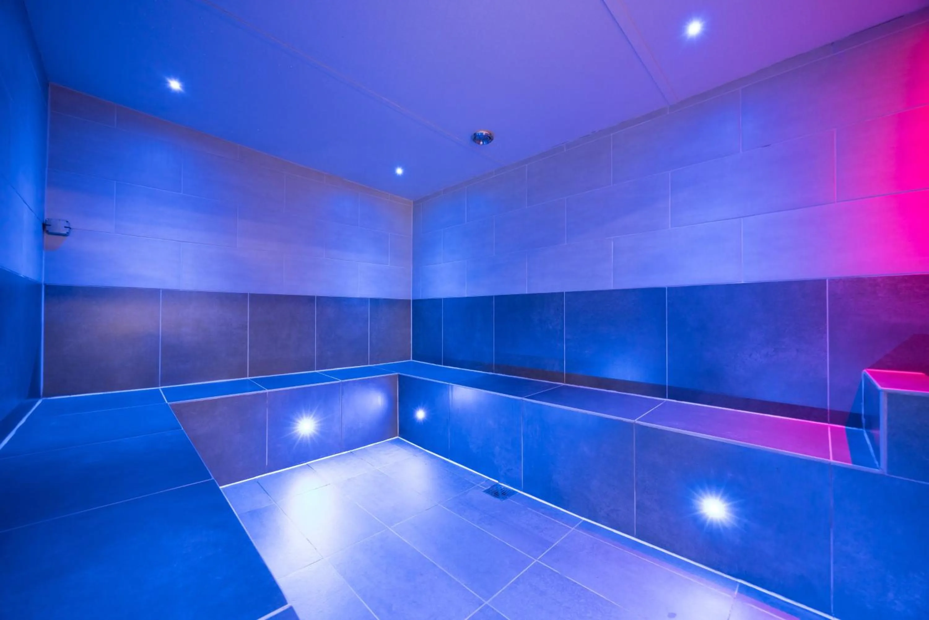 Spa and wellness centre/facilities in Crowne Plaza Liverpool City Centre by IHG