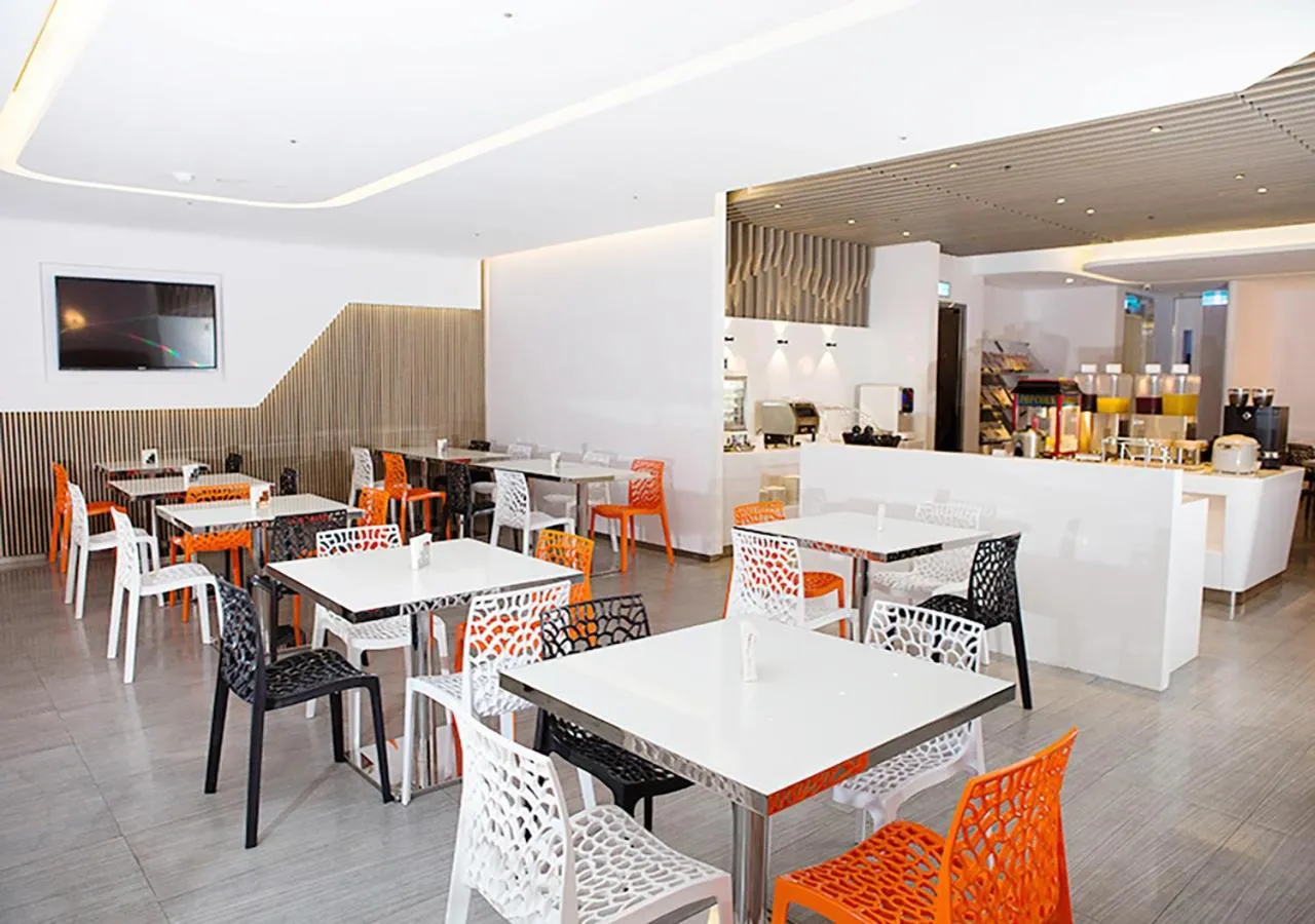 Royal Hotel Group- Central Park Branch