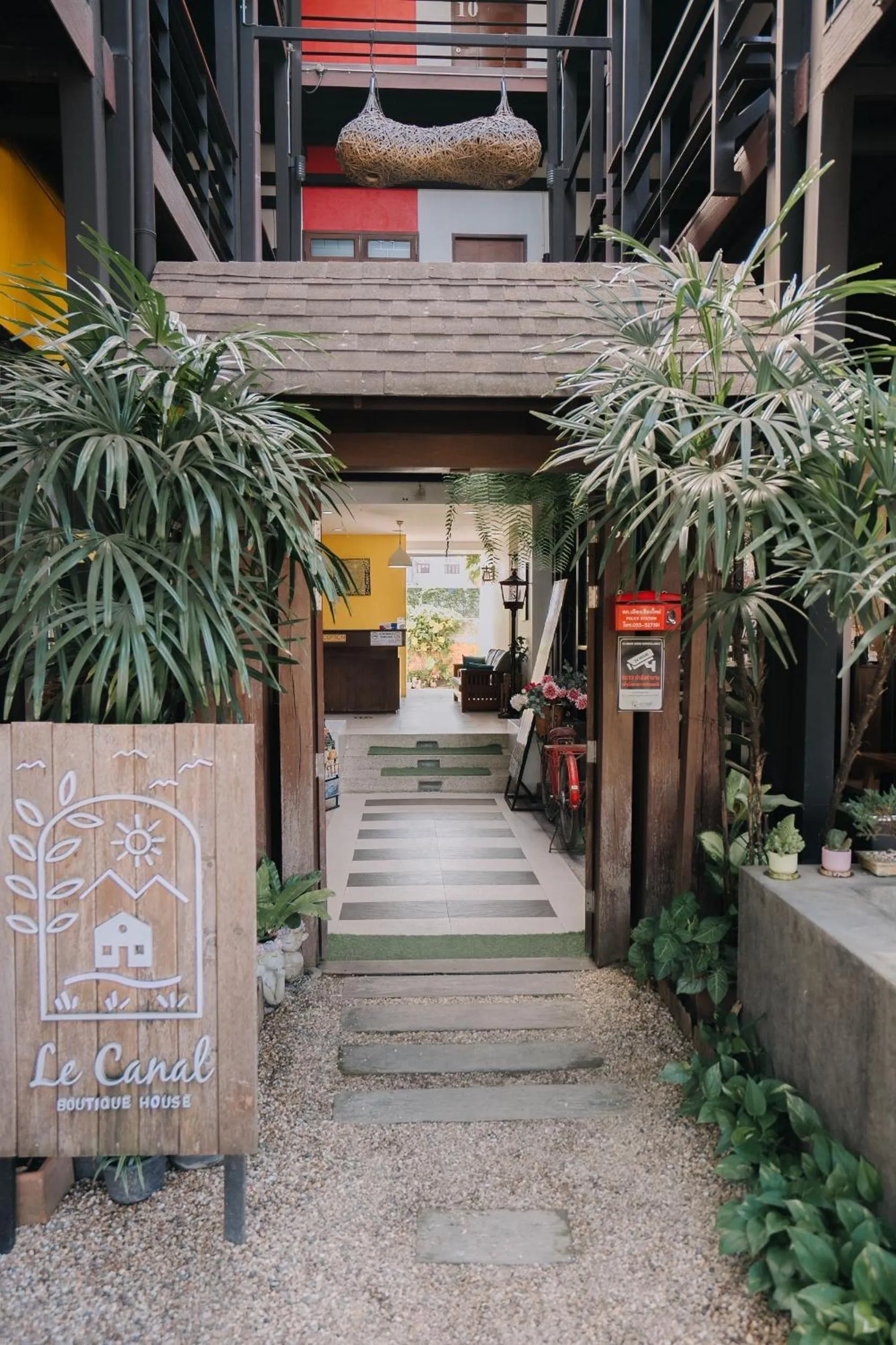 Facade/entrance in Le Canal Boutique House