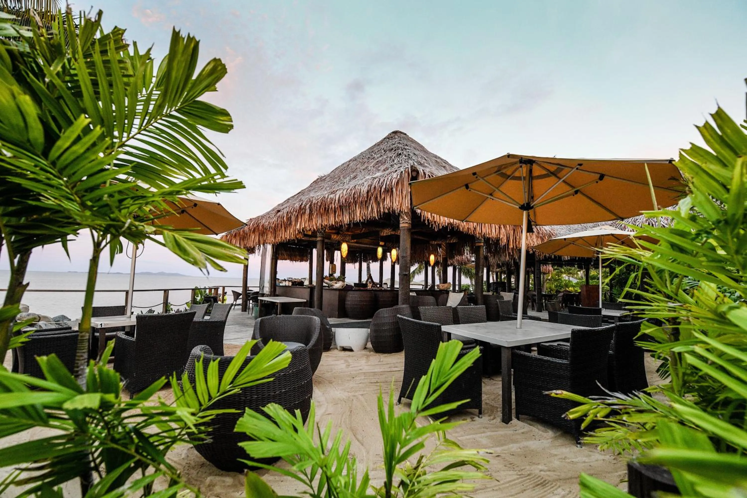 Lounge or bar in Club Wyndham Denarau Island, Trademark Collection by Wyndham