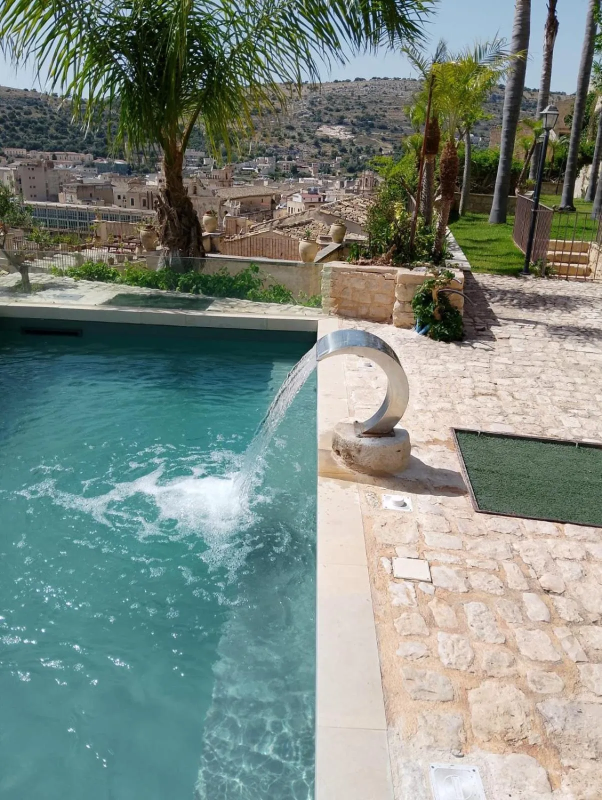 Swimming pool in Borgo Hedone