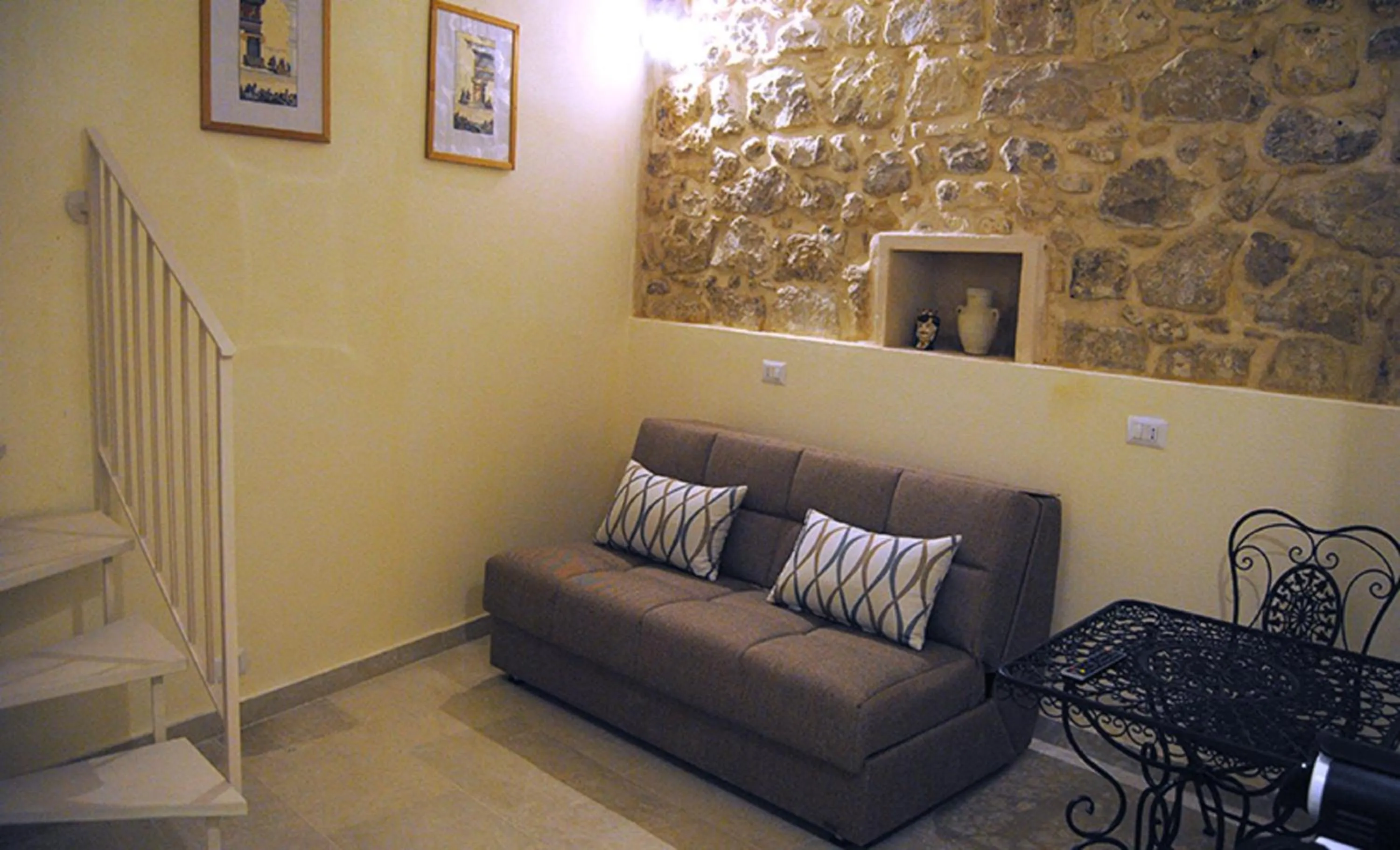 Seating area in Borgo Hedone