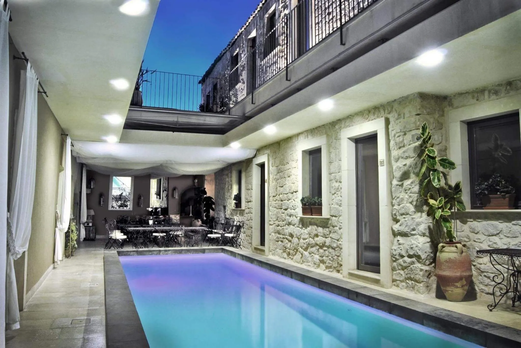 Swimming pool in Borgo Hedone