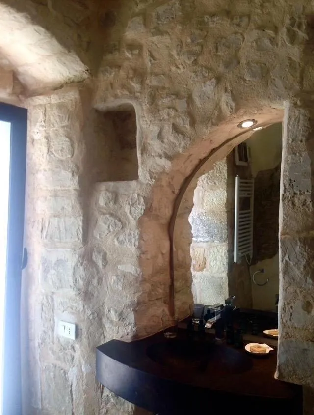 Bathroom in Borgo Hedone