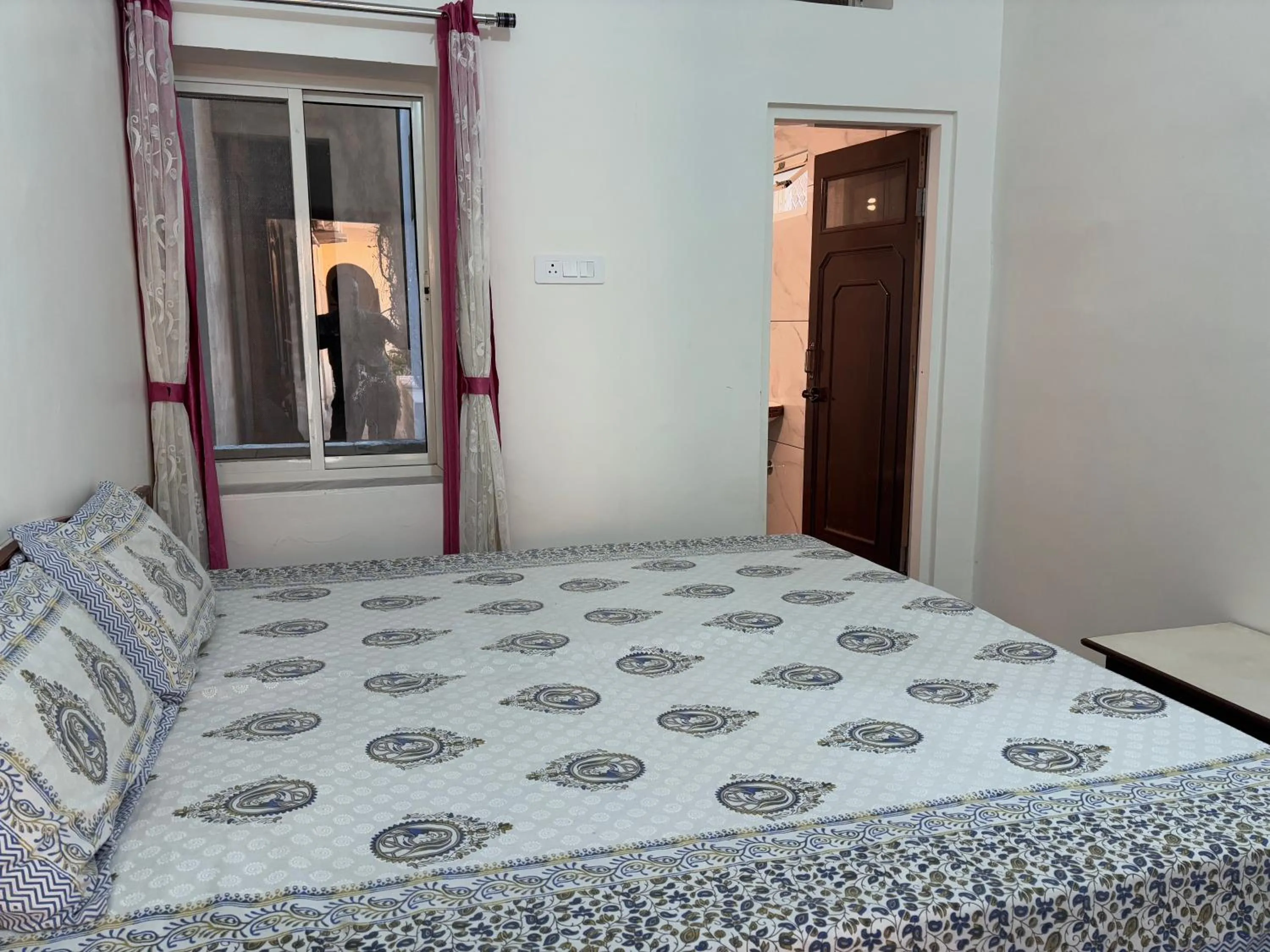 Bed in Keshav Palace -A Family Homestay