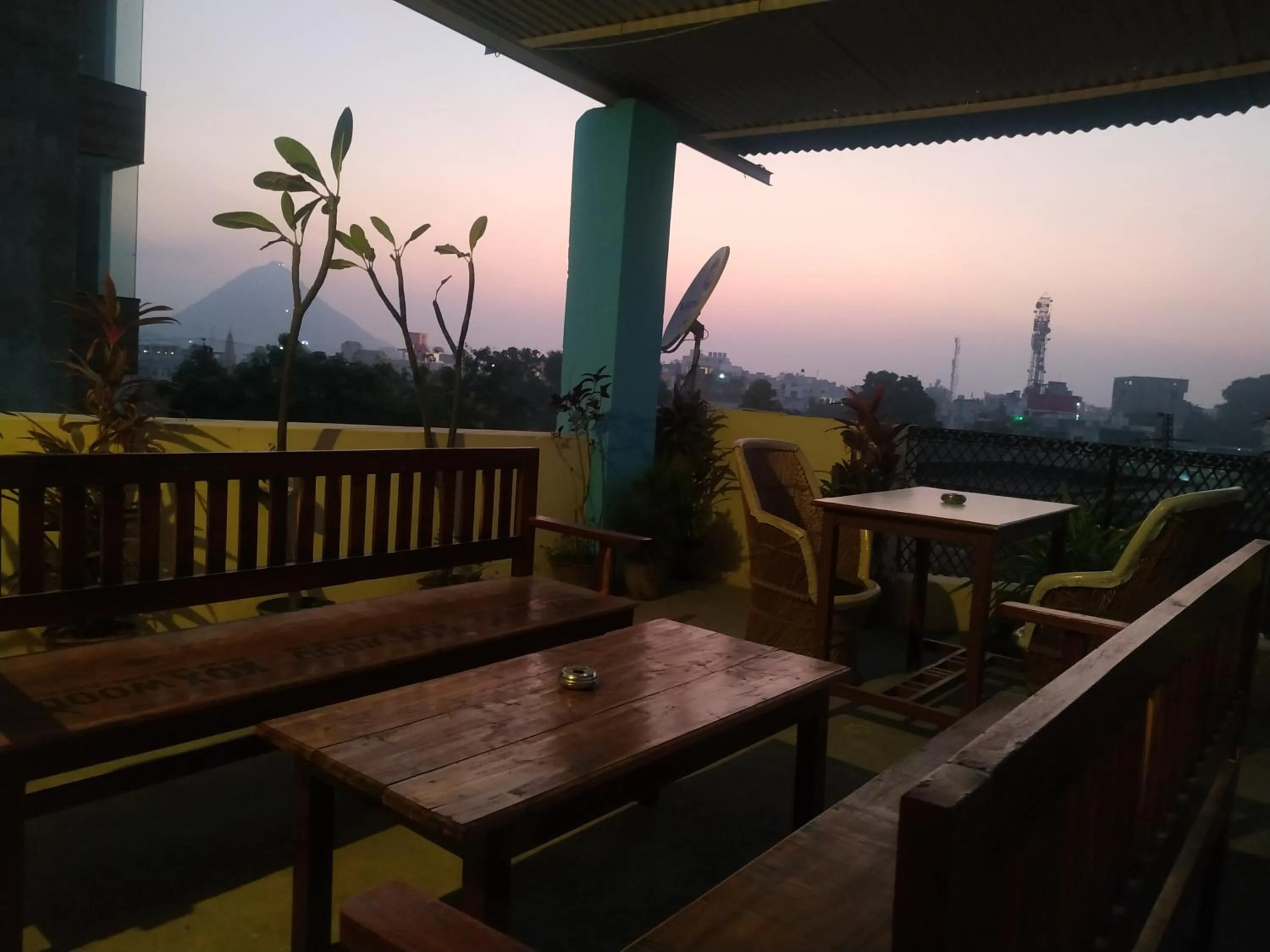 Dining area in Keshav Palace -A Family Homestay