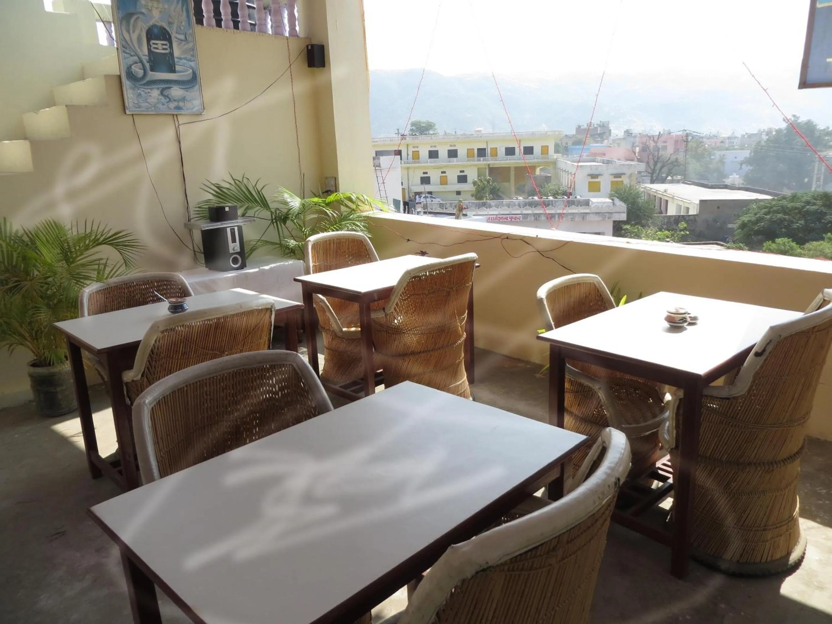 Restaurant/places to eat in Keshav Palace -A Family Homestay