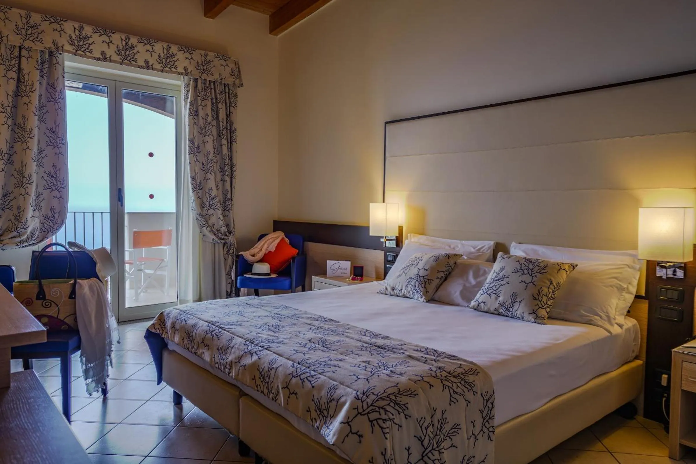 Bedroom, Bed in GH Avalon Sikani